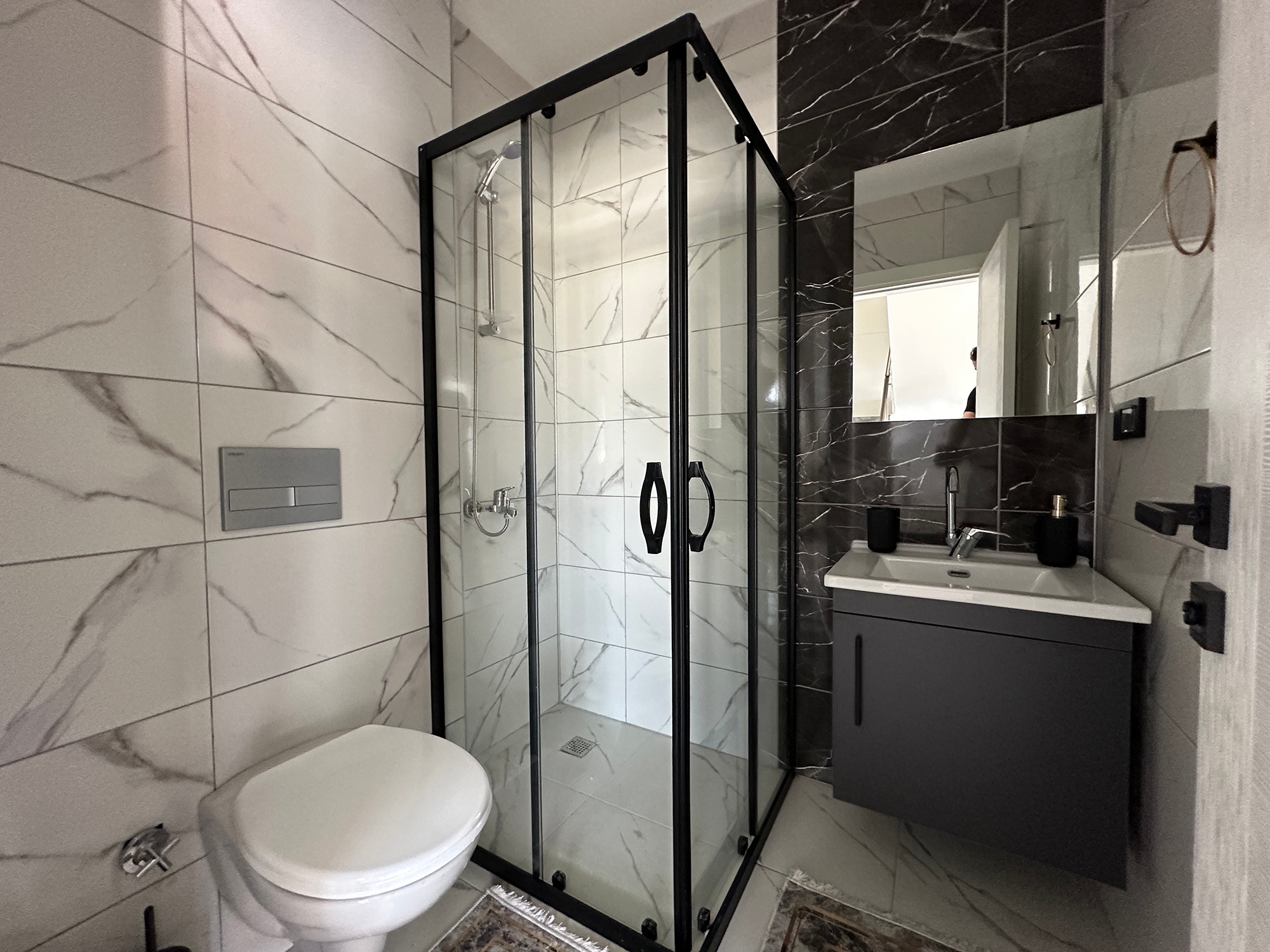 Luxuriöses 3+1 Penthouse mit atemberaubendem Blick auf das Meer und die Berge, Alanya Kestel