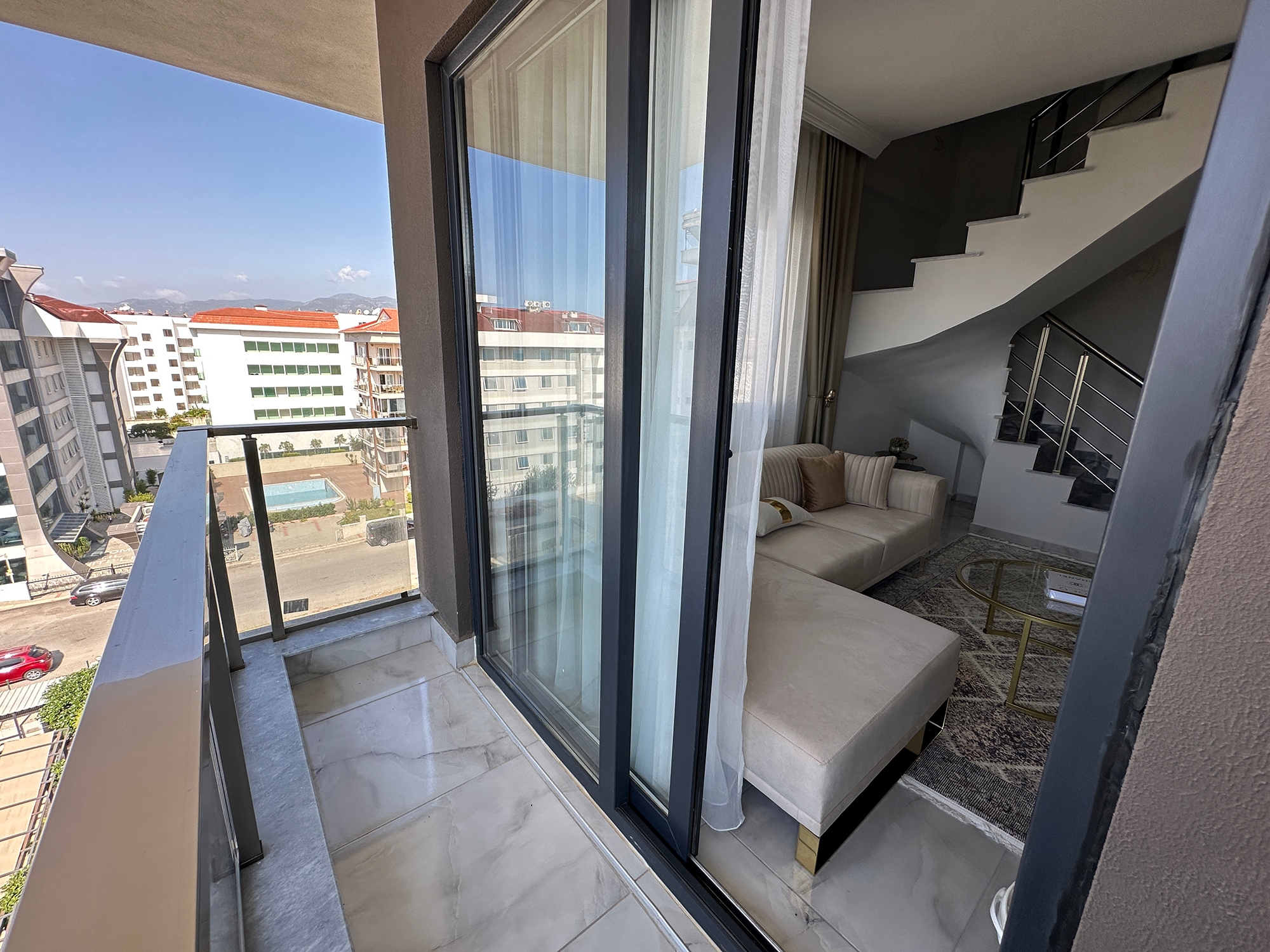 Luxuriöses 3+1 Penthouse mit atemberaubendem Blick auf das Meer und die Berge, Alanya Kestel
