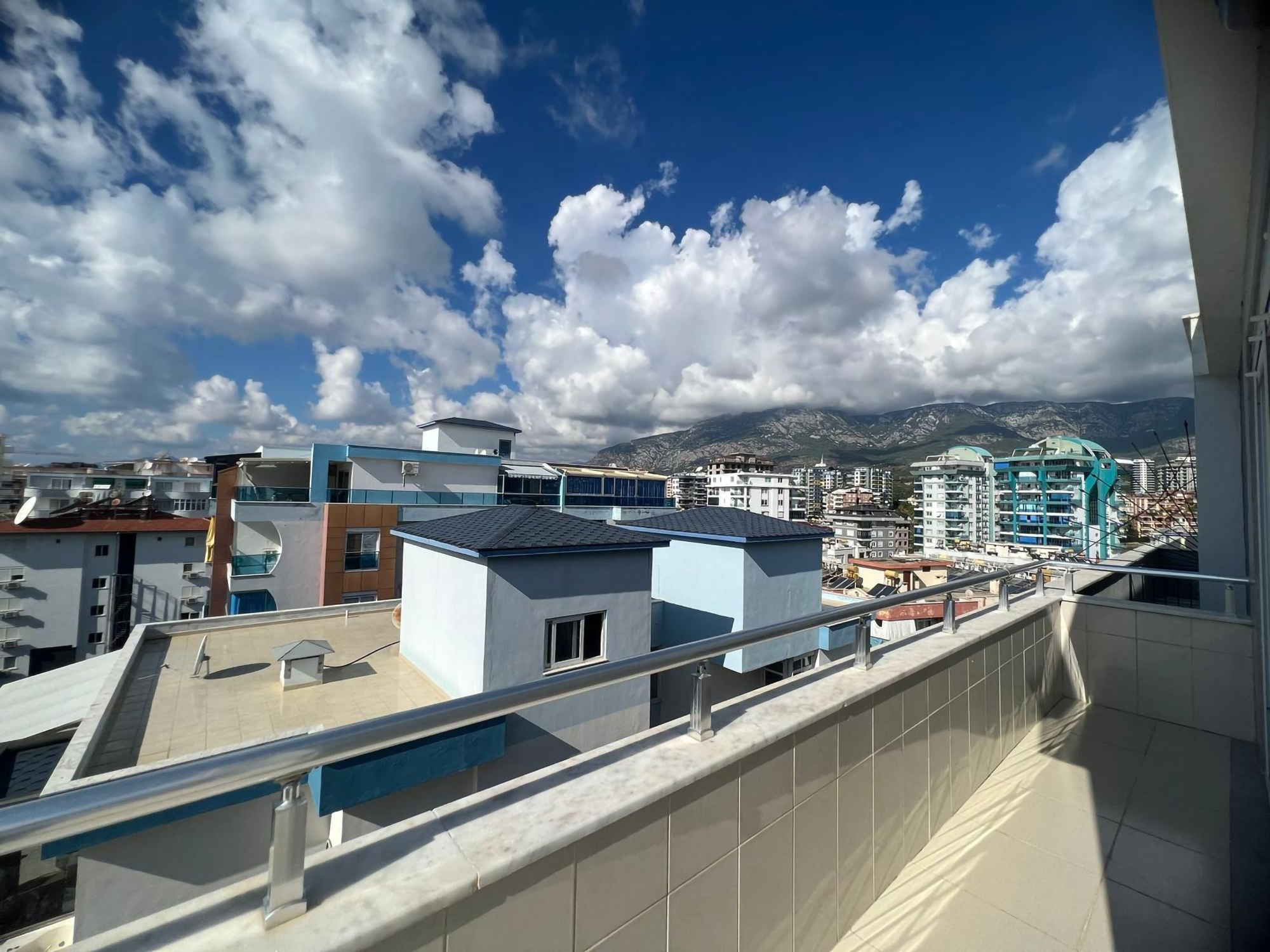 Havutsikt Penthouse i Mahmutlar, Alanya