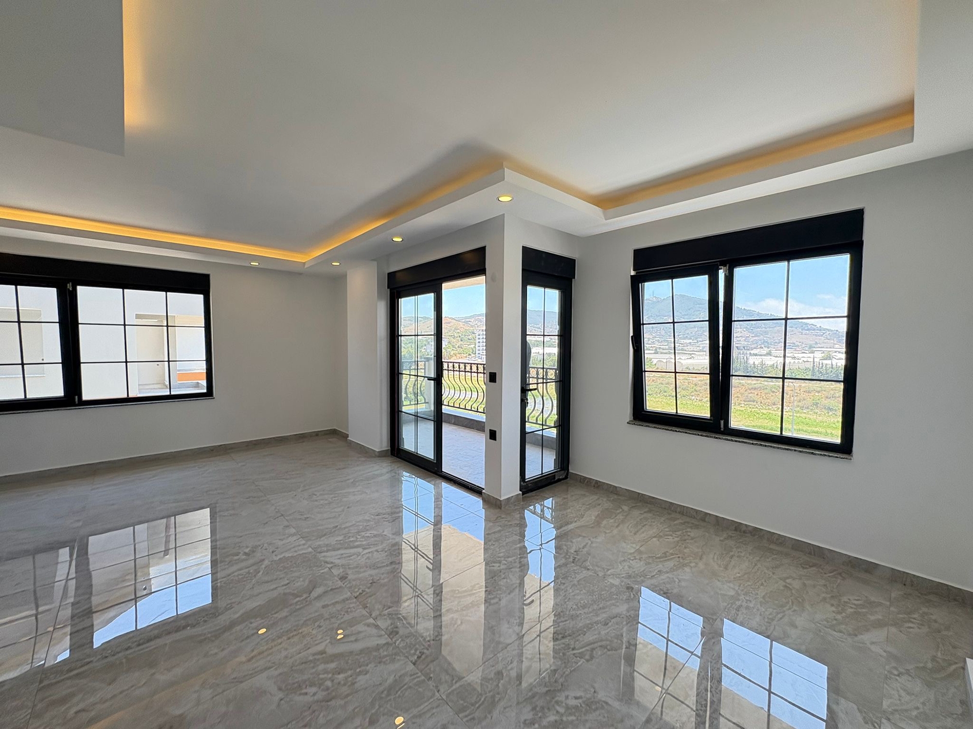 Luksuriøs 2+1 Penthouse med Fjellutsikt, Alanya