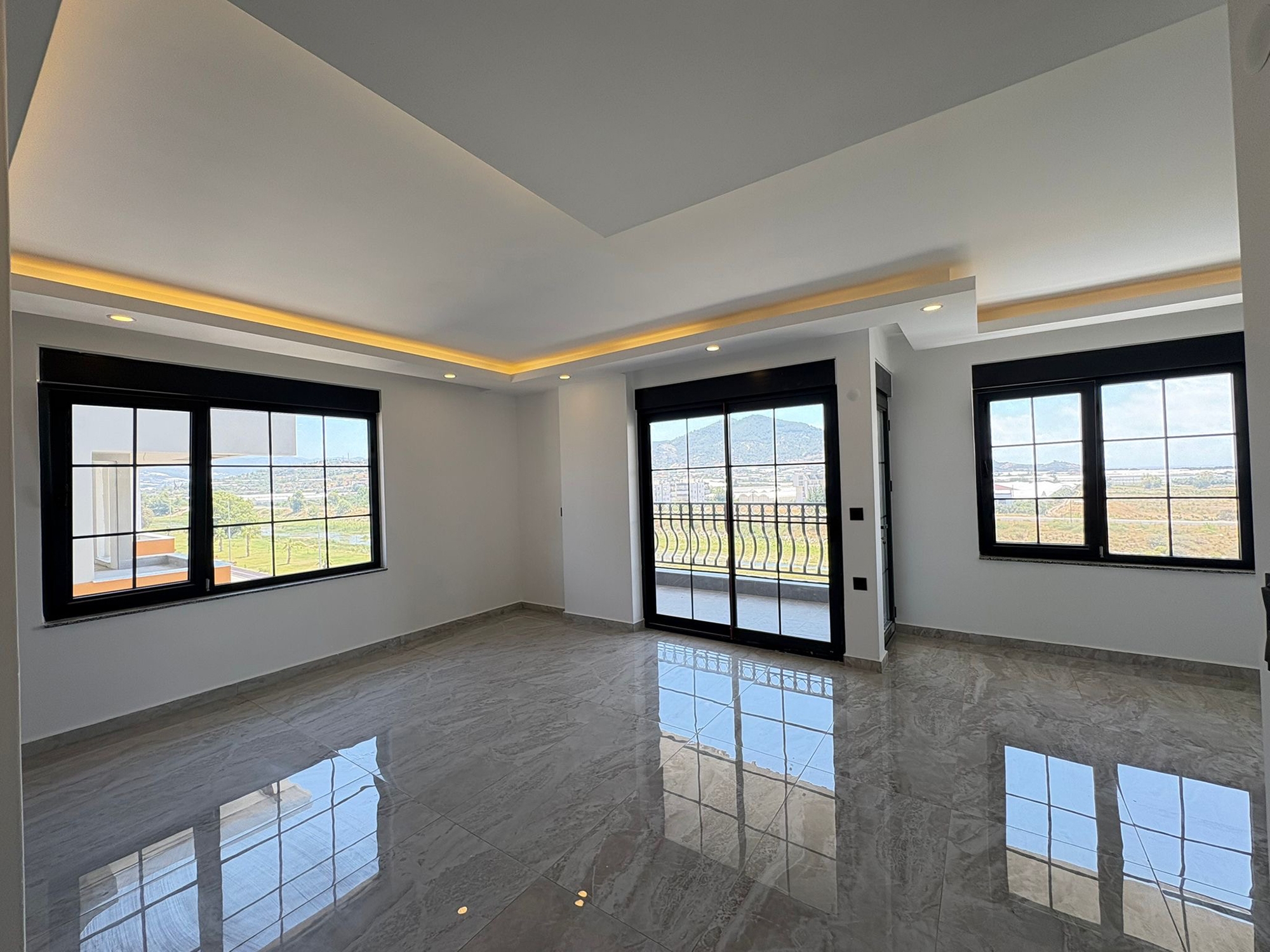 Luksuriøs 2+1 Penthouse med Fjellutsikt, Alanya