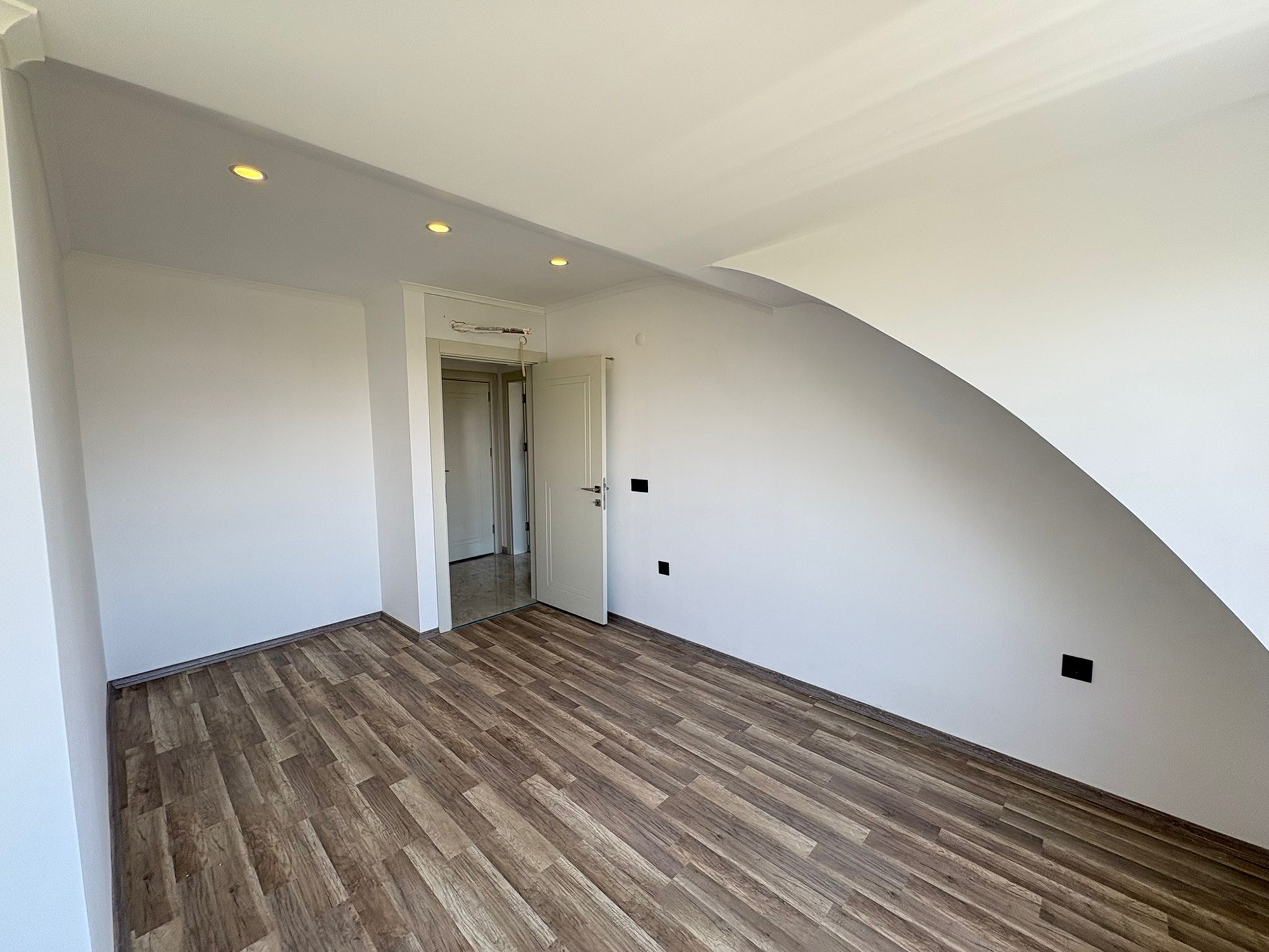 Luksuriøs 2+1 Penthouse med Fjellutsikt, Alanya