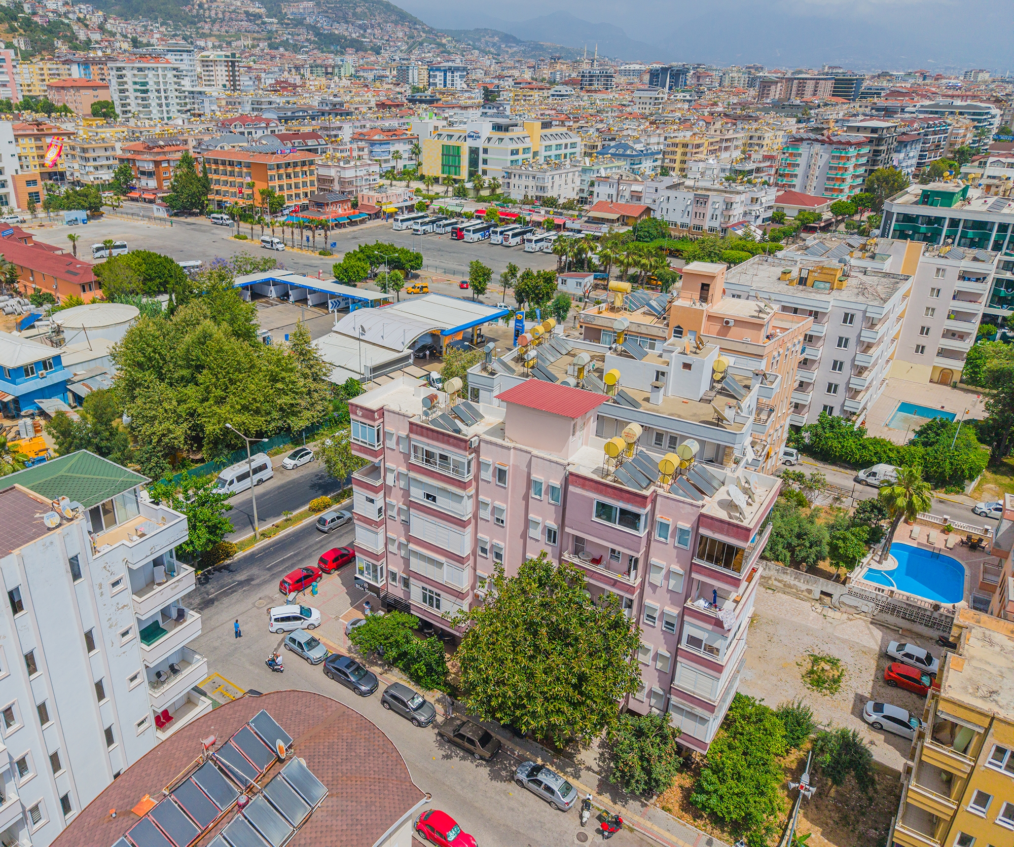 1+1 Wohnung mit Bergblick im Stadtzentrum von Alanya