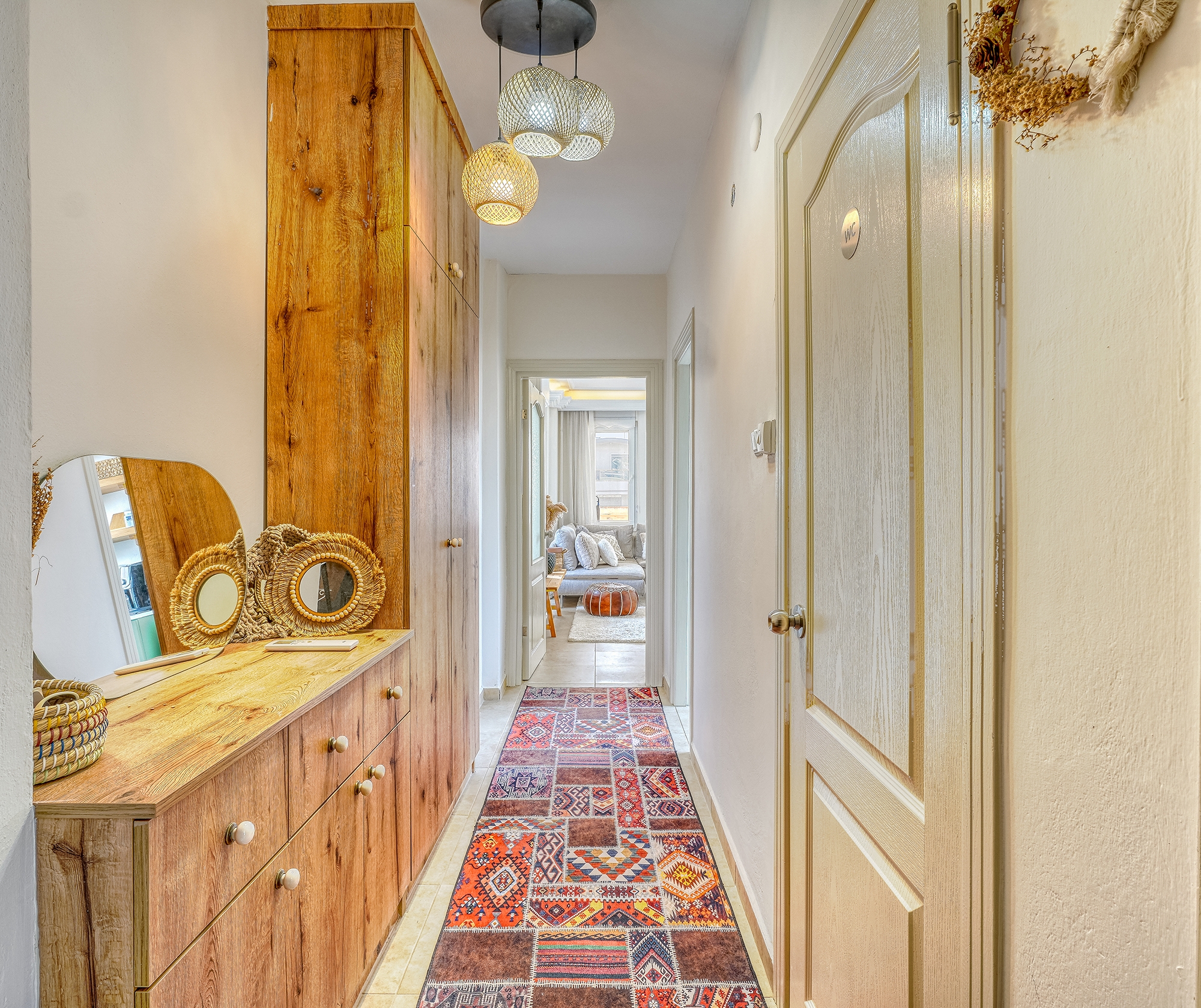 1+1 Wohnung mit Bergblick im Stadtzentrum von Alanya