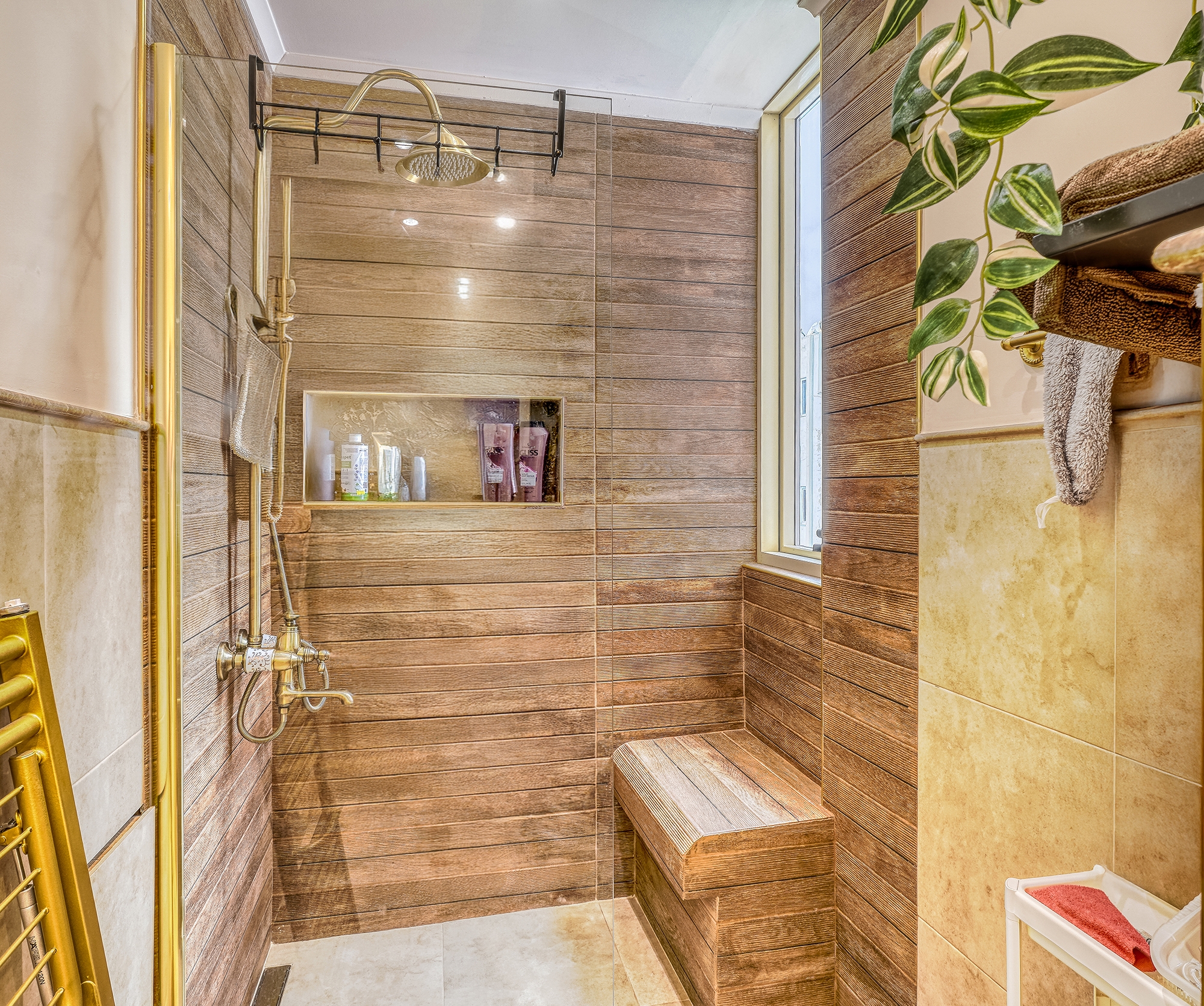 1+1 Wohnung mit Bergblick im Stadtzentrum von Alanya