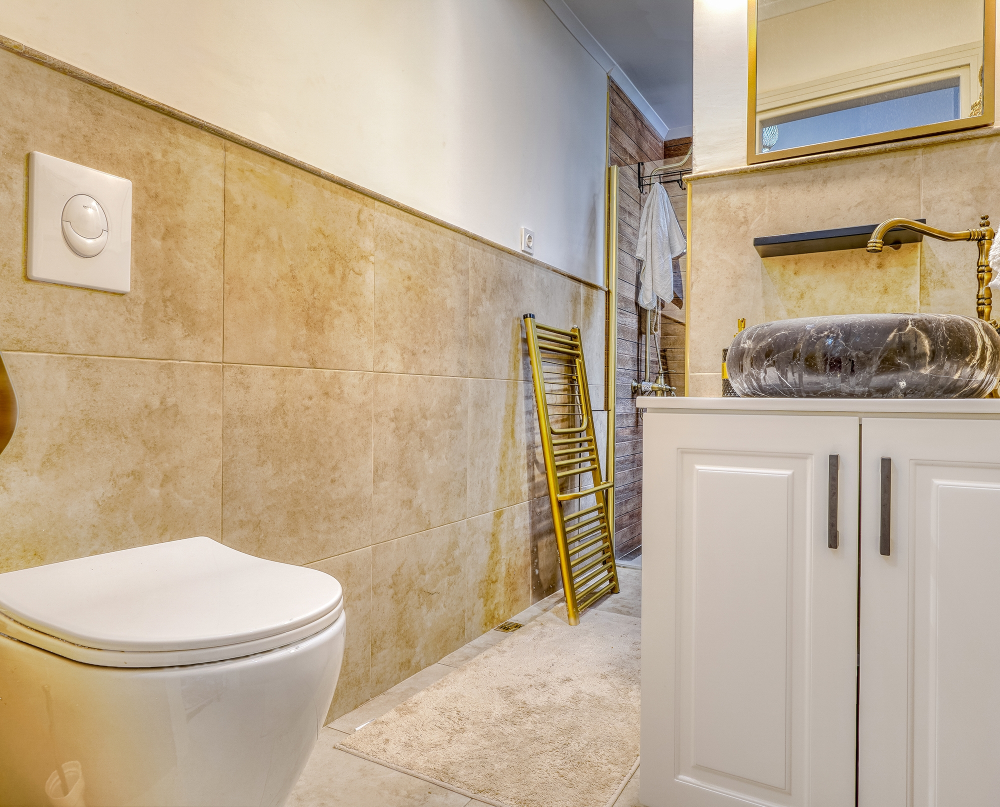 1+1 Wohnung mit Bergblick im Stadtzentrum von Alanya