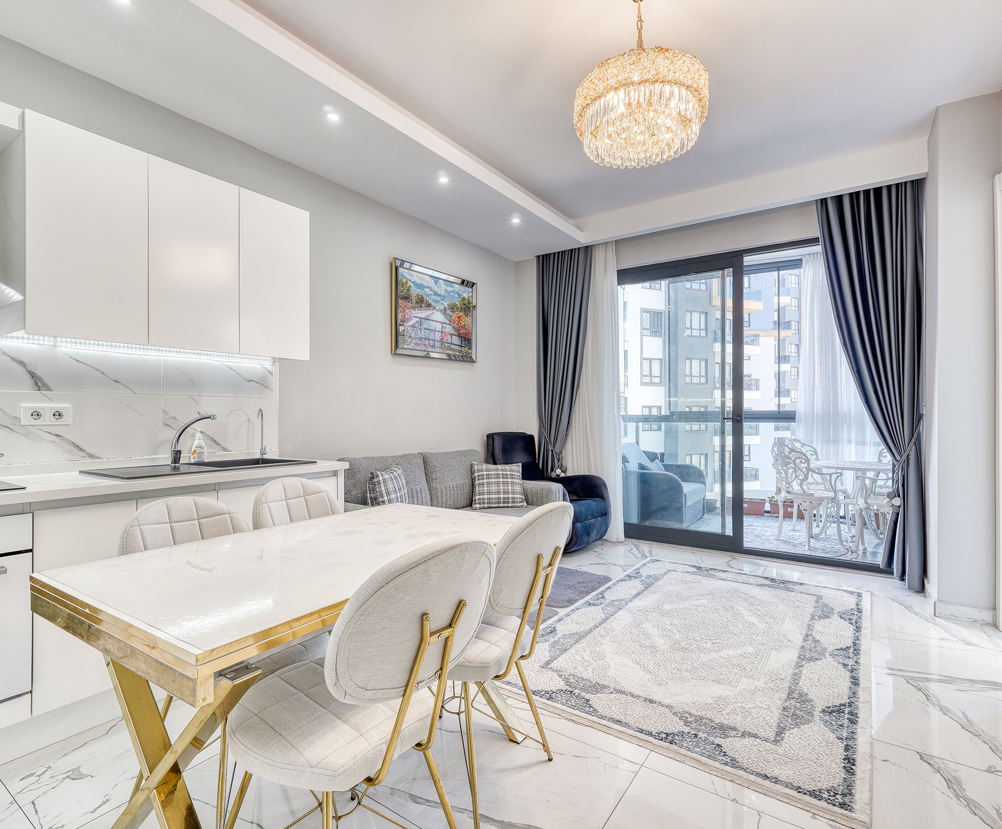 Luxury 1+1 Apartment with Mountain View, Alanya