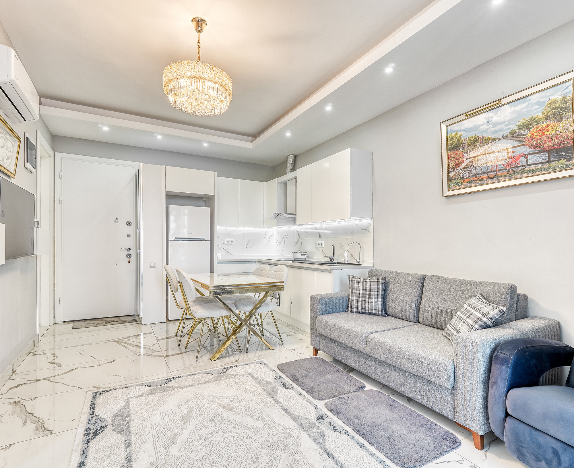 Luxury 1+1 Apartment with Mountain View, Alanya