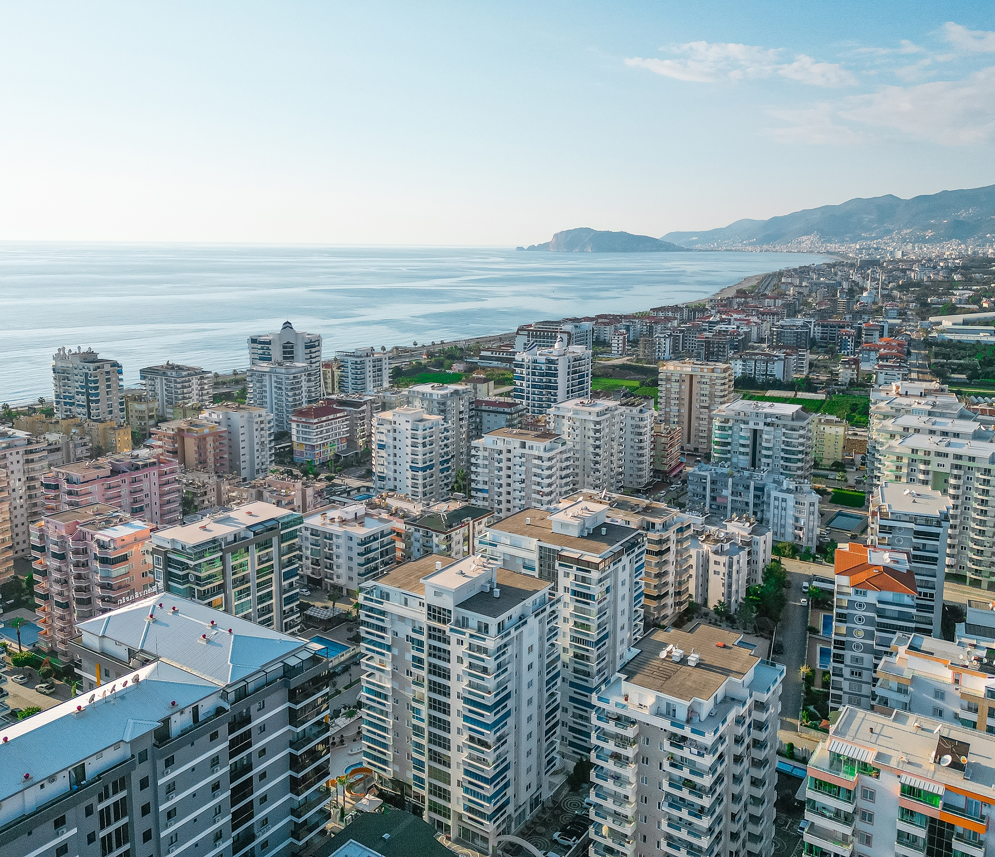 Luxury 1+1 Apartment with Sea and Mountain Views, Alanya