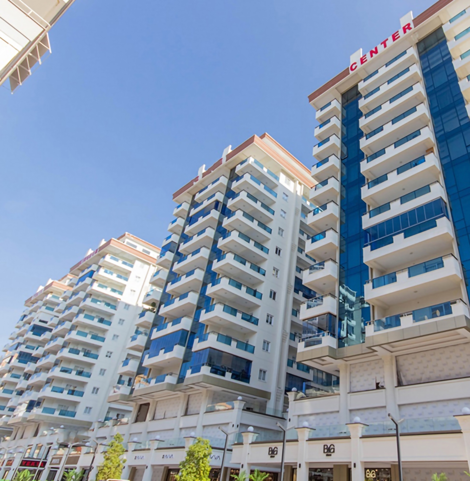 Luxurious 1+1 Apartment with Mountain Views in Mahmutlar, Alanya