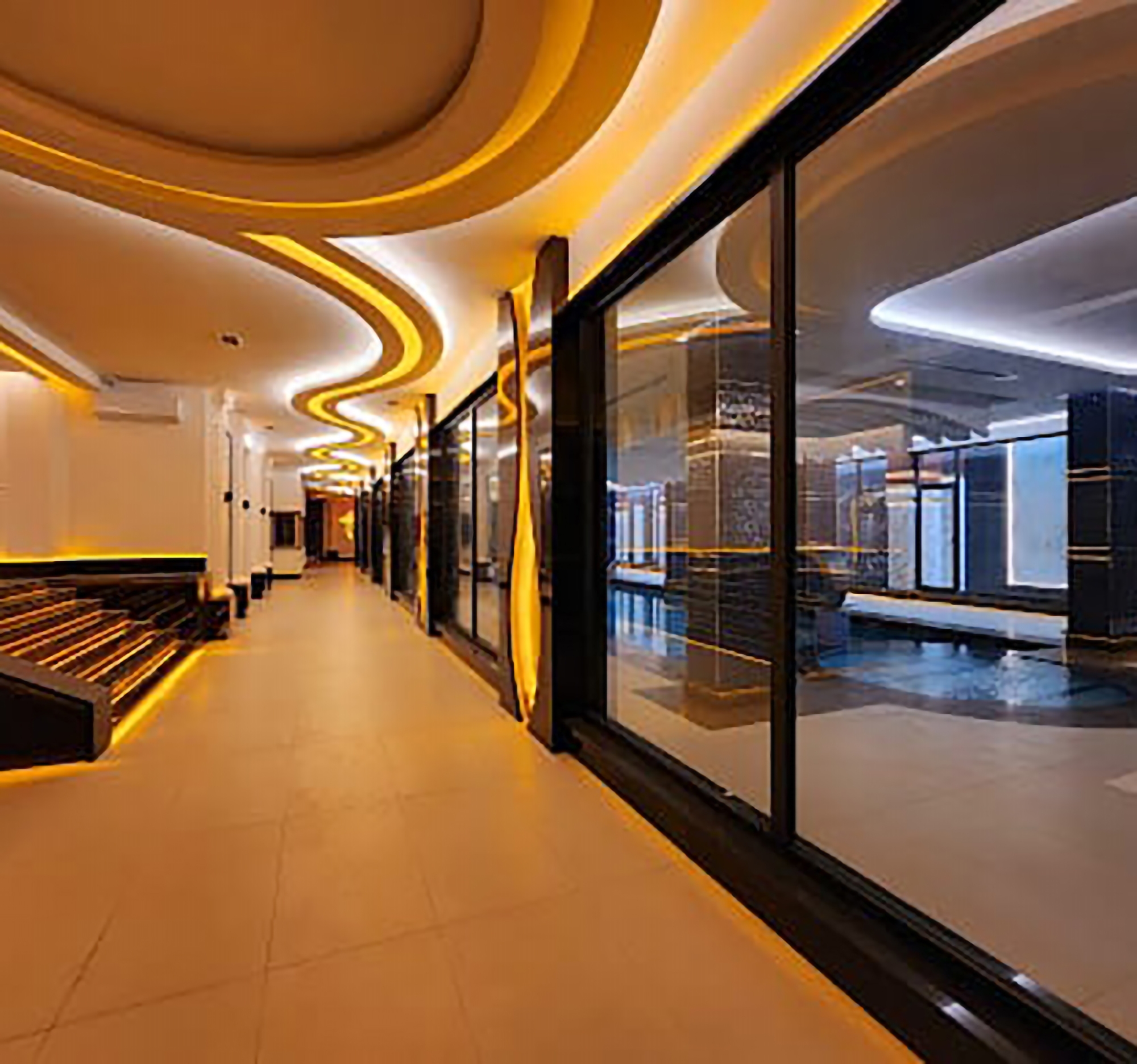 Luxurious 1+1 Apartment with Mountain Views in Mahmutlar, Alanya