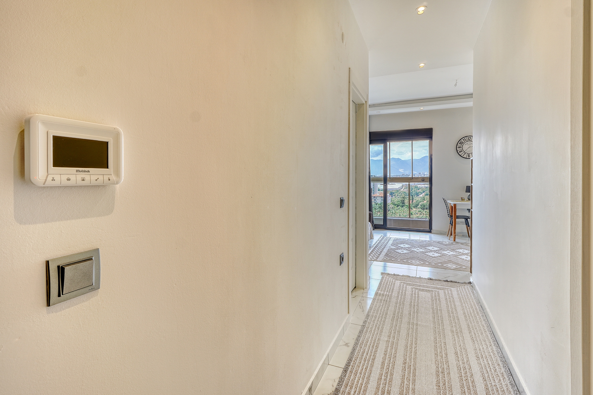 Luxury 1+1 Apartment with Stunning Views in Mahmutlar, Alanya