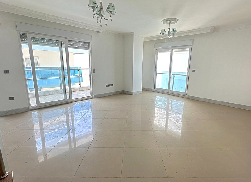 Luxury 3+1 Penthouse with Mountain View, Alanya