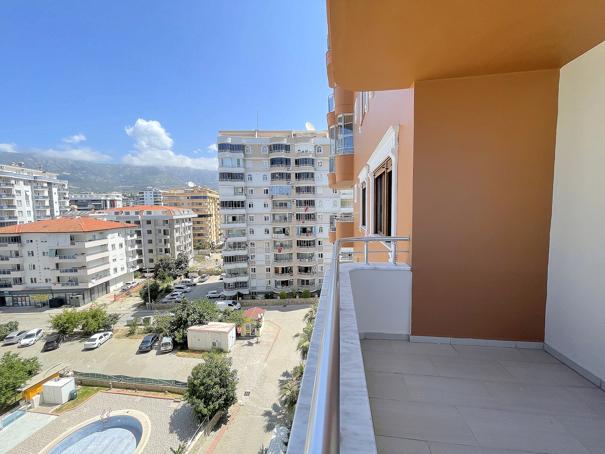 Sea View 2+1 Apartment in Mahmutlar, Alanya