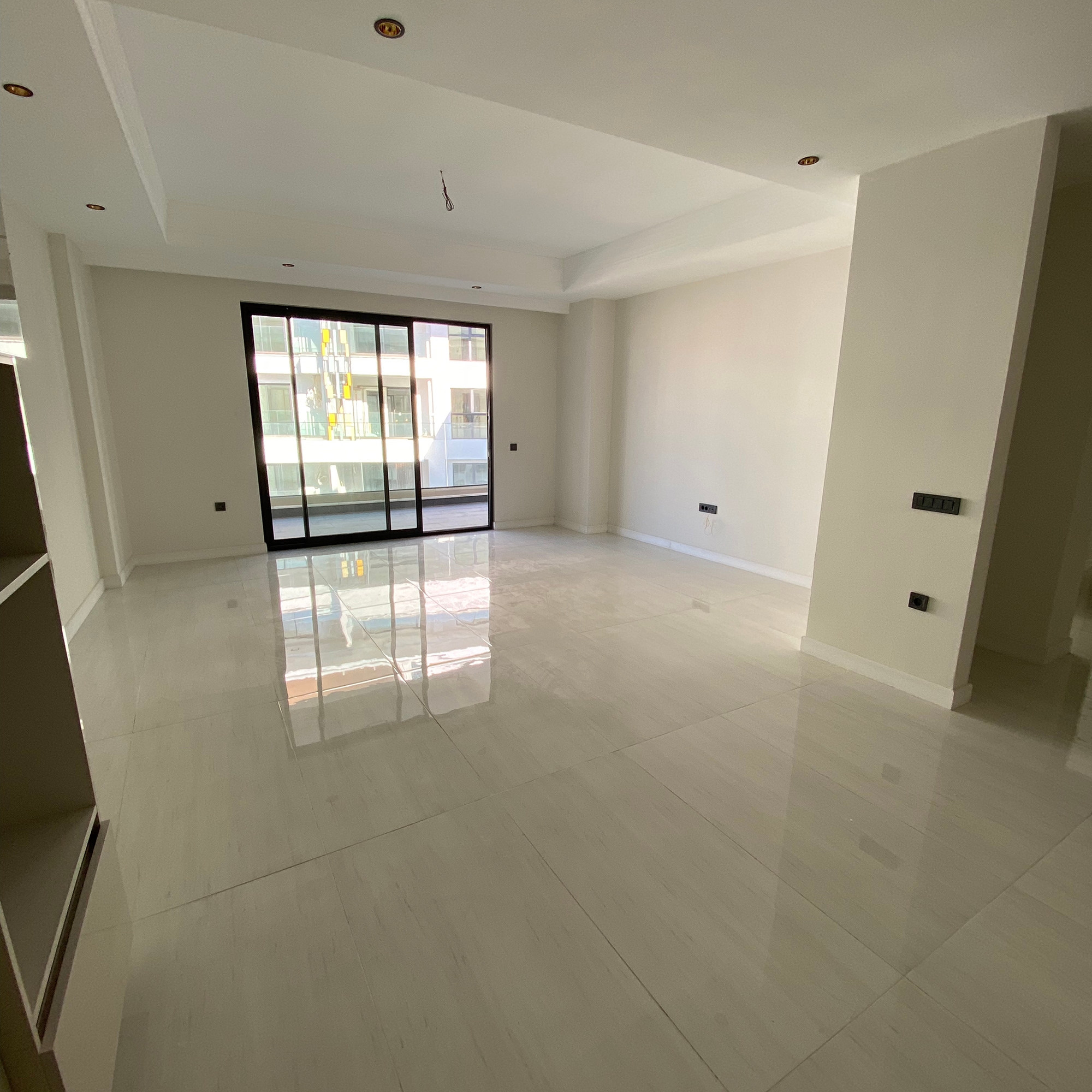 Ylellinen 2+1 huoneisto vuorinäköalalla, Alanya