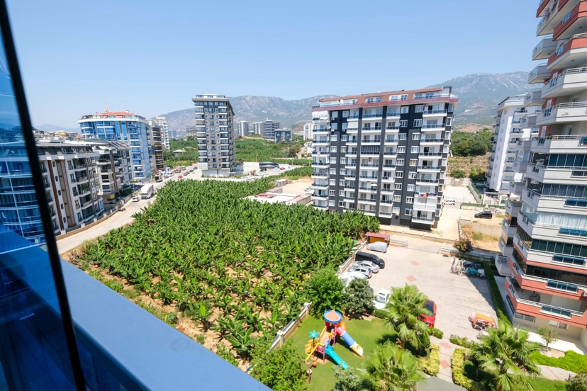 Luksus 2+1 Lejlighed med Bjergudsigt i Mahmutlar, Alanya
