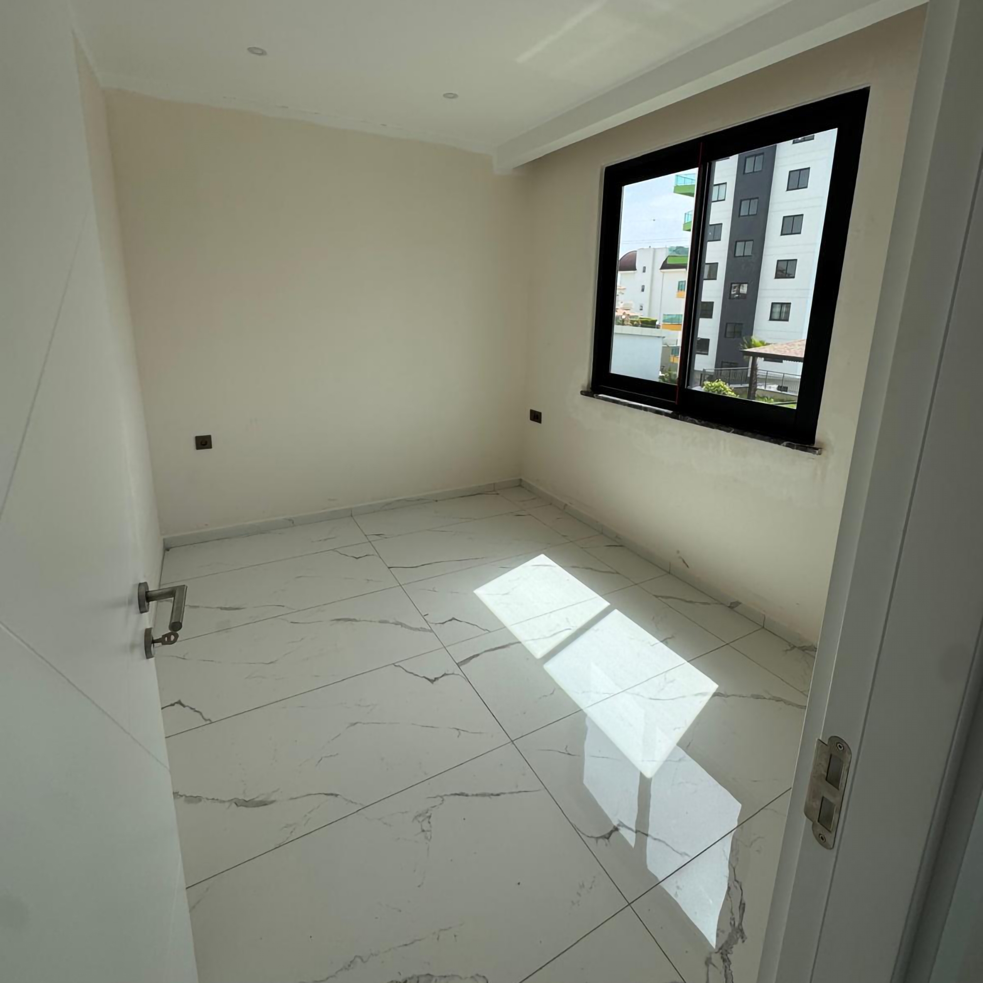 Moderne 2+1 Leilighet med Fjellutsikt, Alanya Avsallar