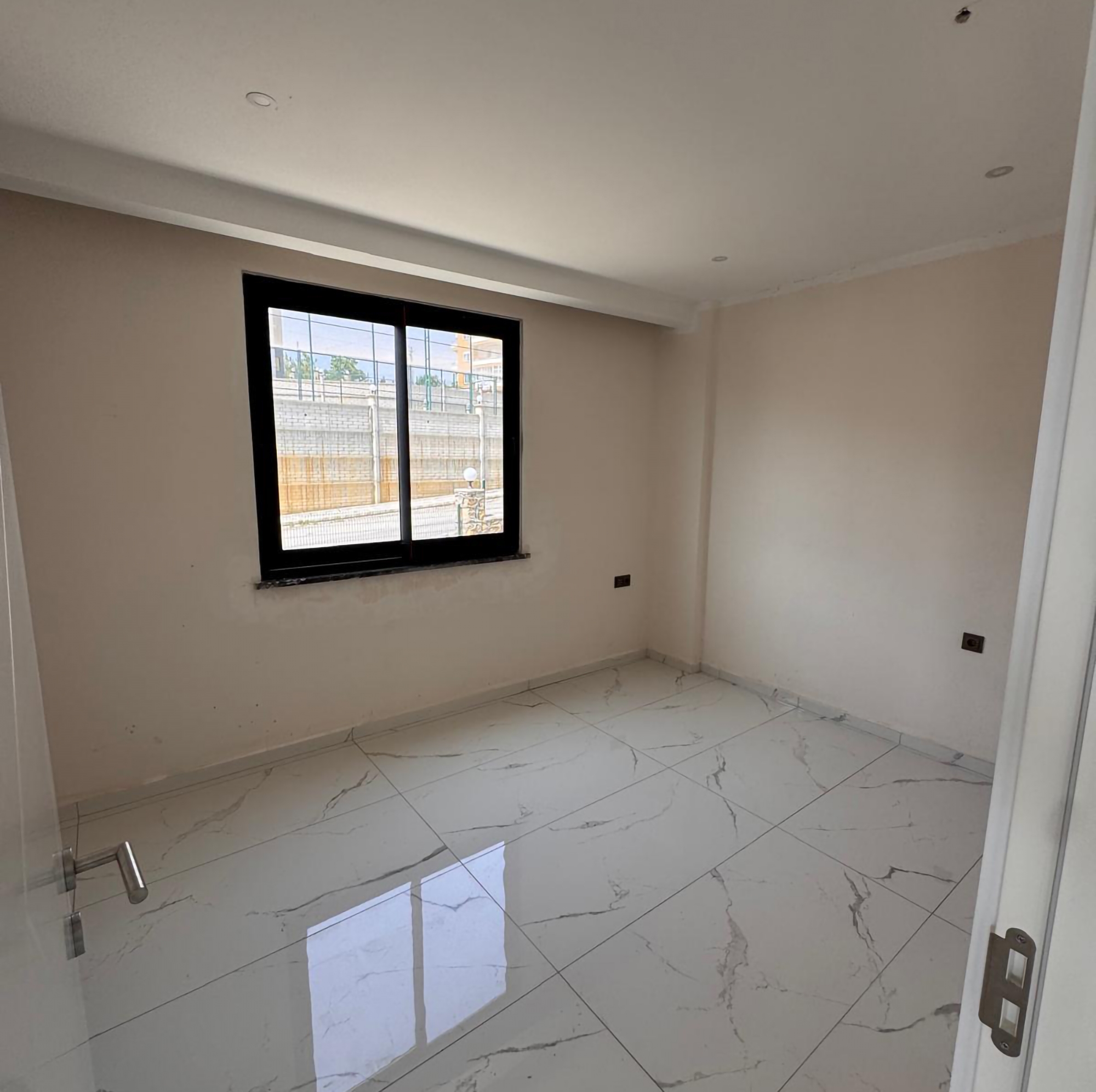 Moderne 2+1 Leilighet med Fjellutsikt, Alanya Avsallar