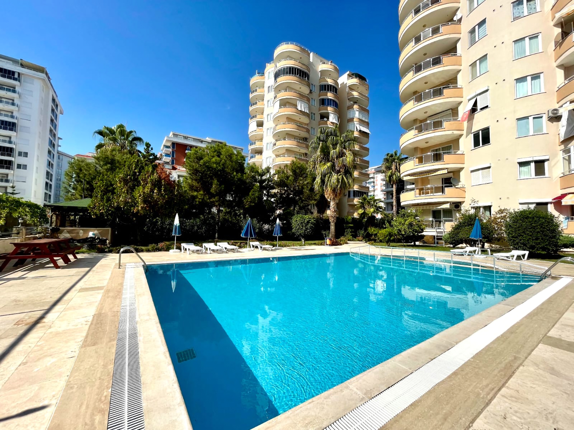 Spacious 3+1 Penthouse with Breathtaking Views, Mahmutlar