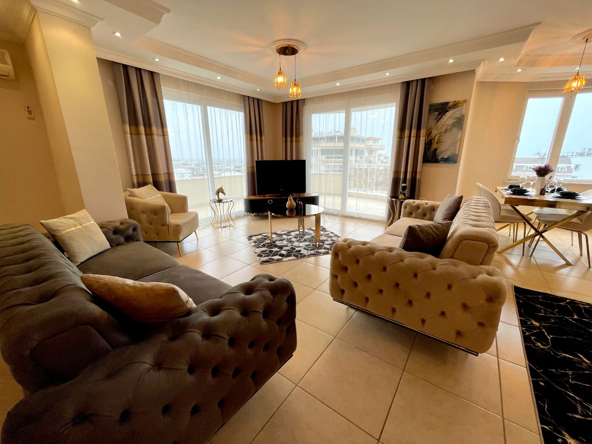 Spacious 3+1 Penthouse with Breathtaking Views, Mahmutlar