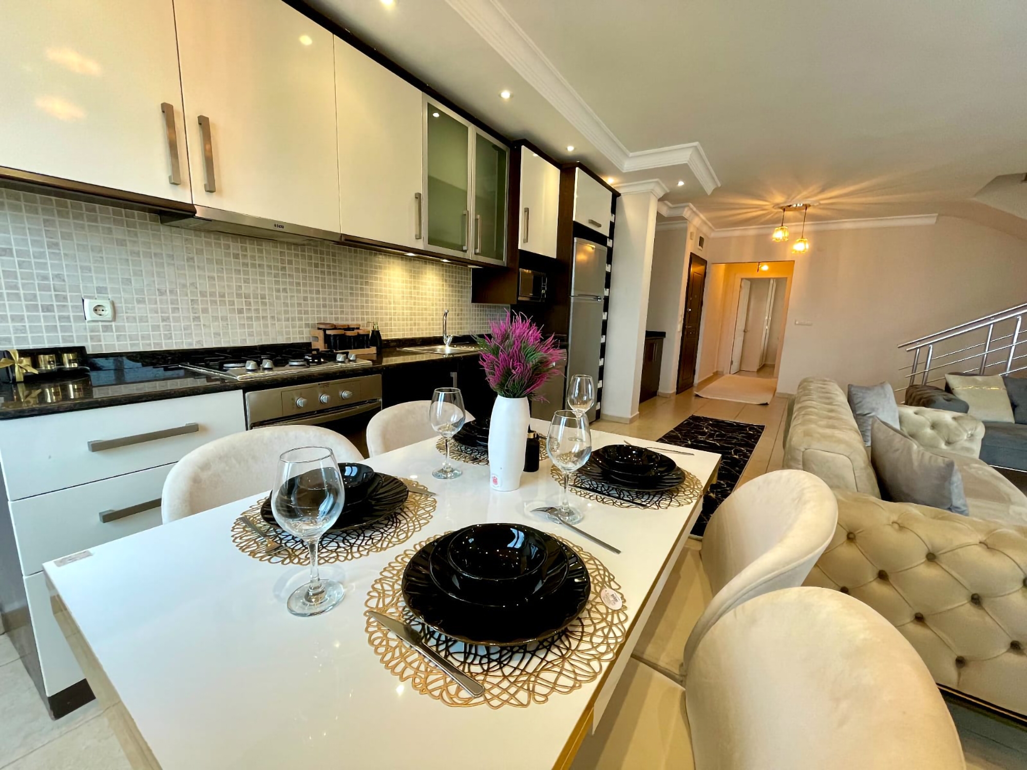 Spacious 3+1 Penthouse with Breathtaking Views, Mahmutlar