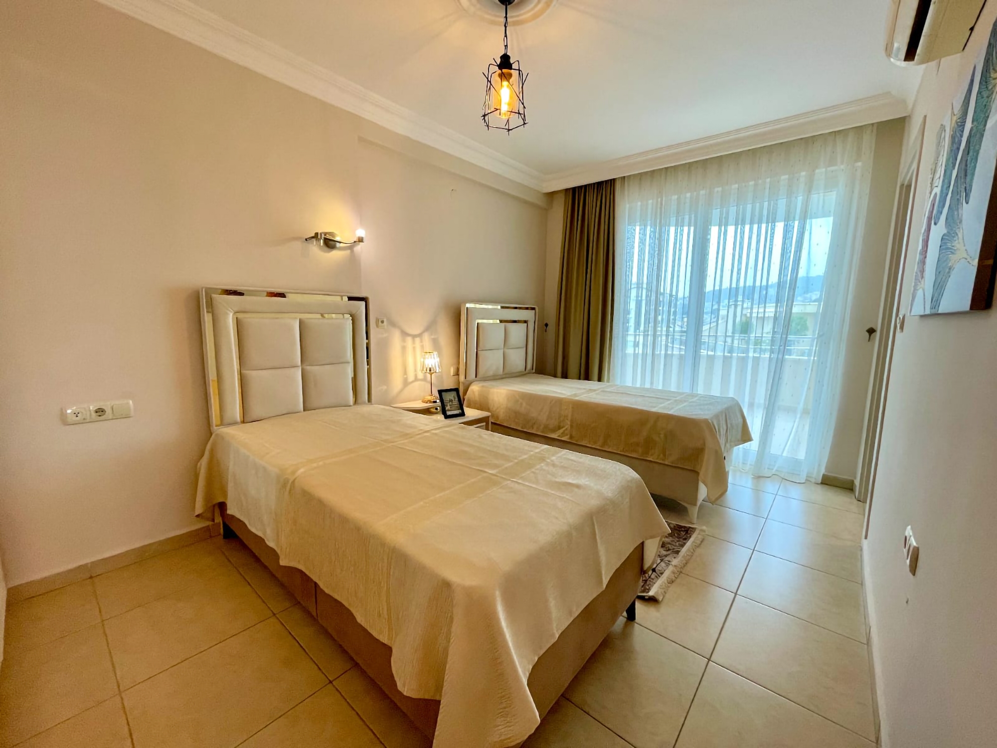 Spacious 3+1 Penthouse with Breathtaking Views, Mahmutlar