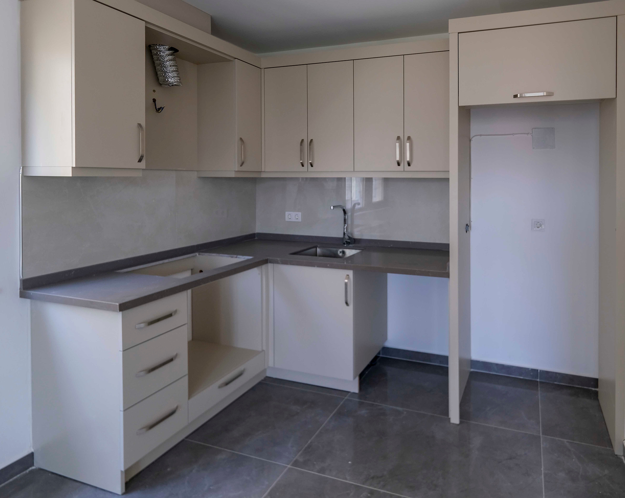 Mountain-View 1+1 Lejlighed i Mahmutlar, Alanya