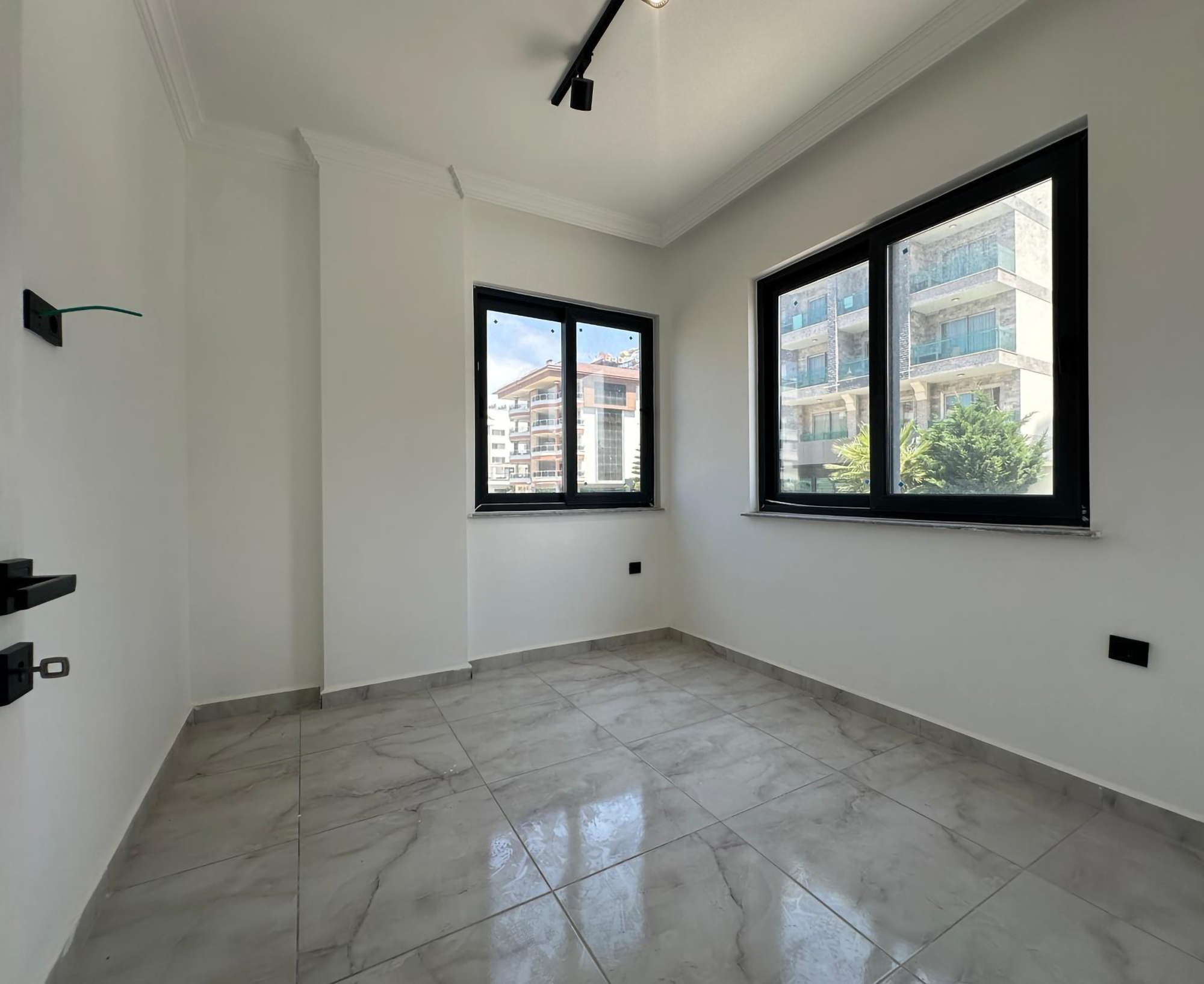 Modern 1+1 Apartment with Mountain View in Kestel, Alanya
