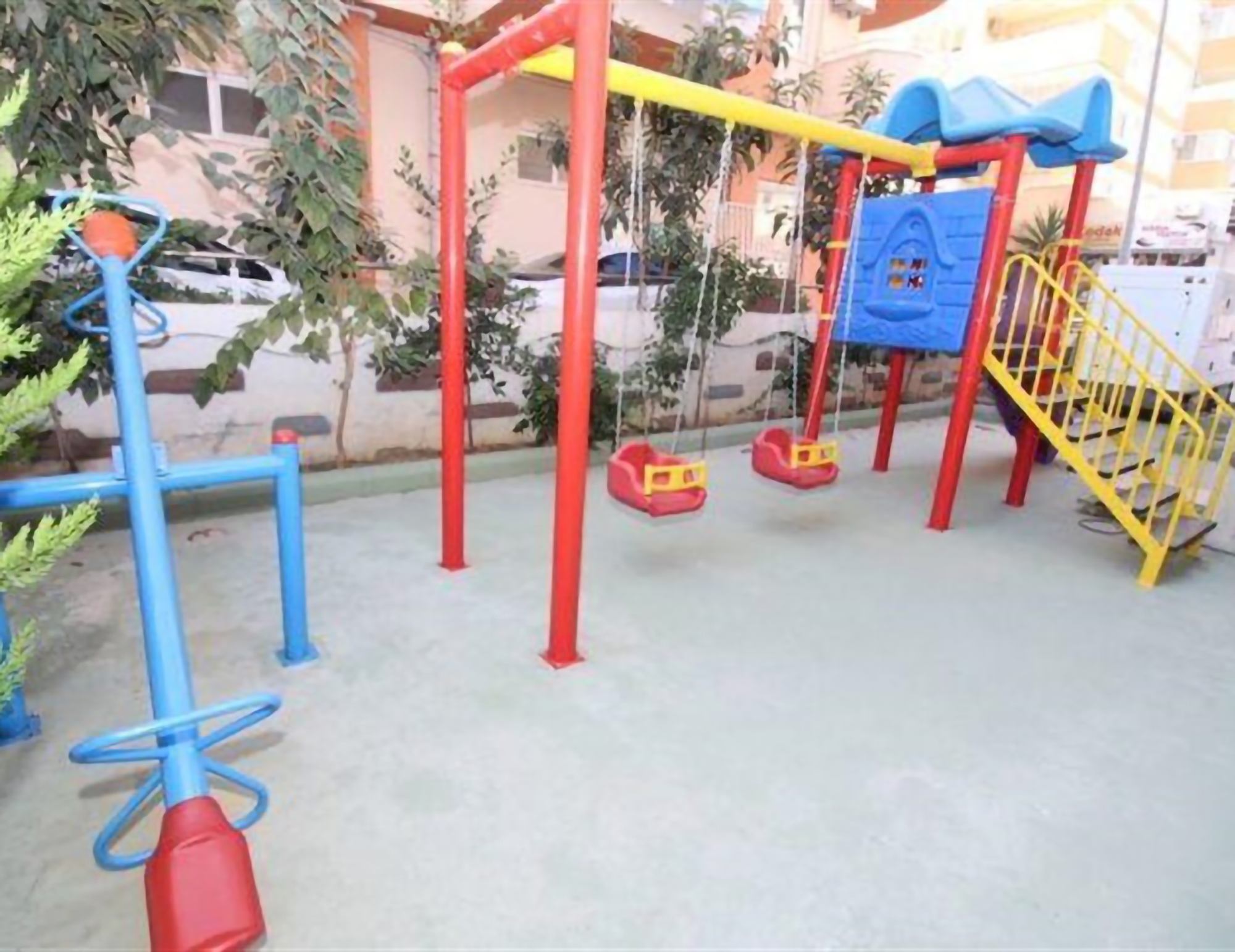 Mountain View 1+1 Apartment in Mahmutlar, Alanya