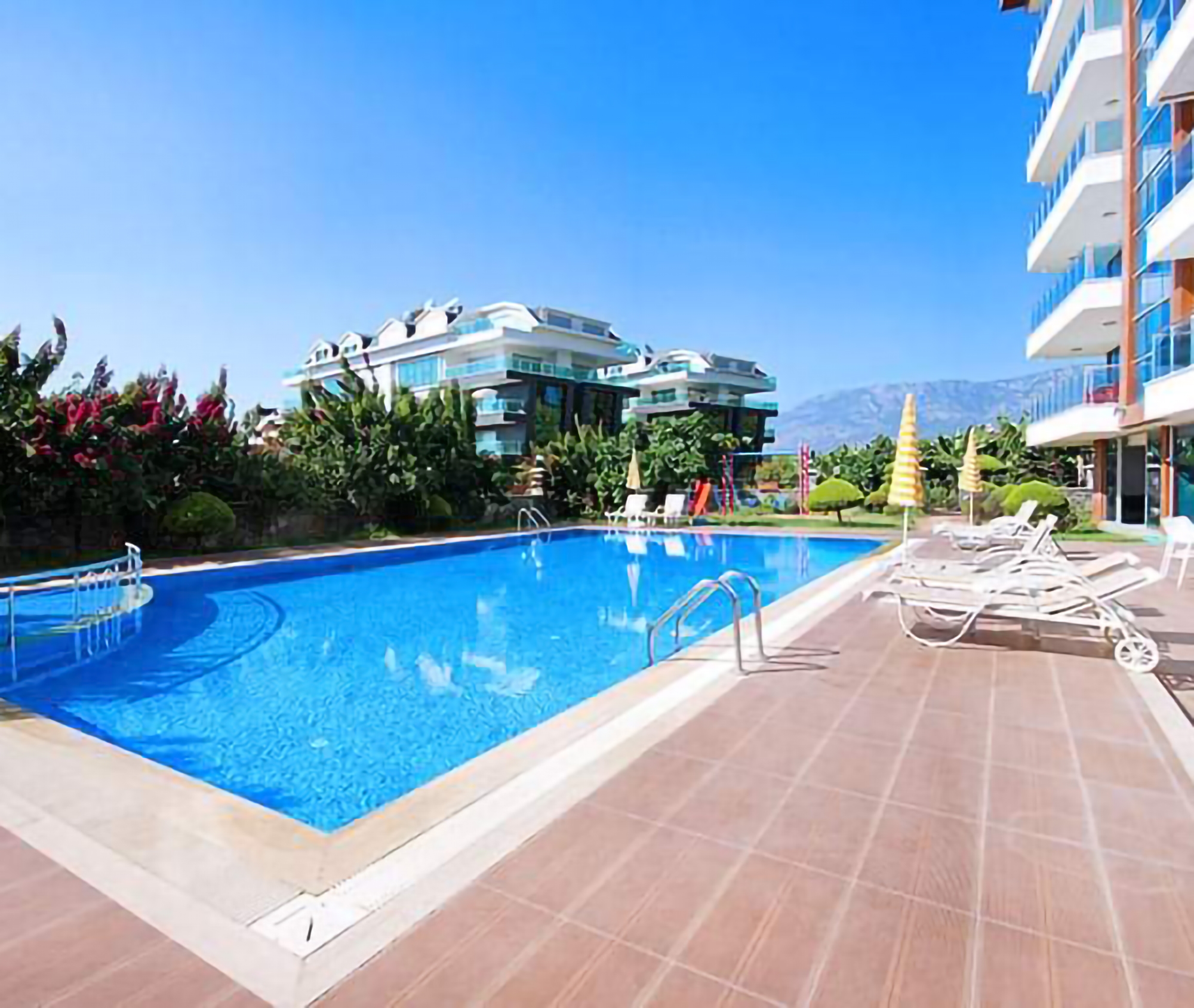 Luksuriøs 2+1 leilighet med fjellutsikt i Kargicak, Alanya