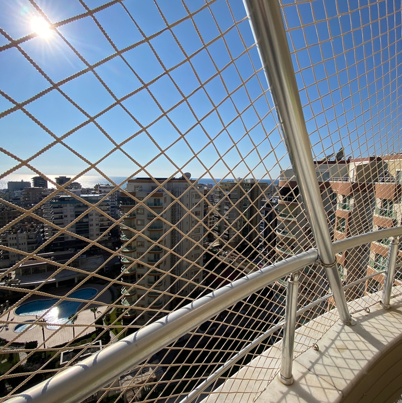 Luxury 4+1 Penthouse with Sea and Mountain Views, Alanya