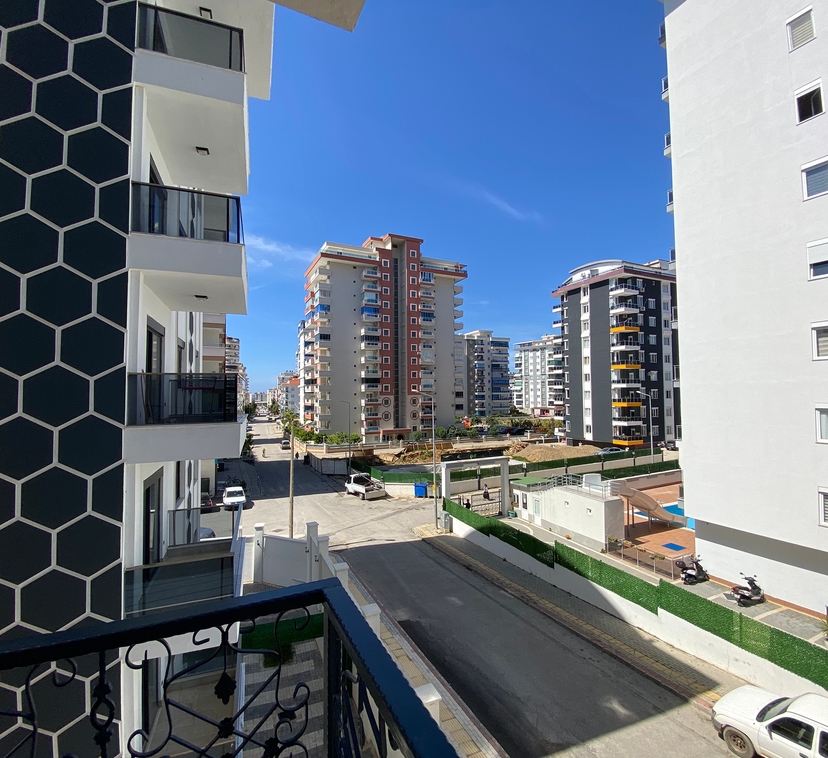 Luxuriöse 1+1 Wohnung mit Bergblick in Mahmutlar, Alanya