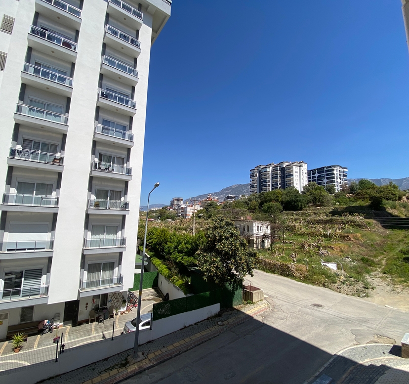 Luxuriöse 1+1 Wohnung mit Bergblick in Mahmutlar, Alanya