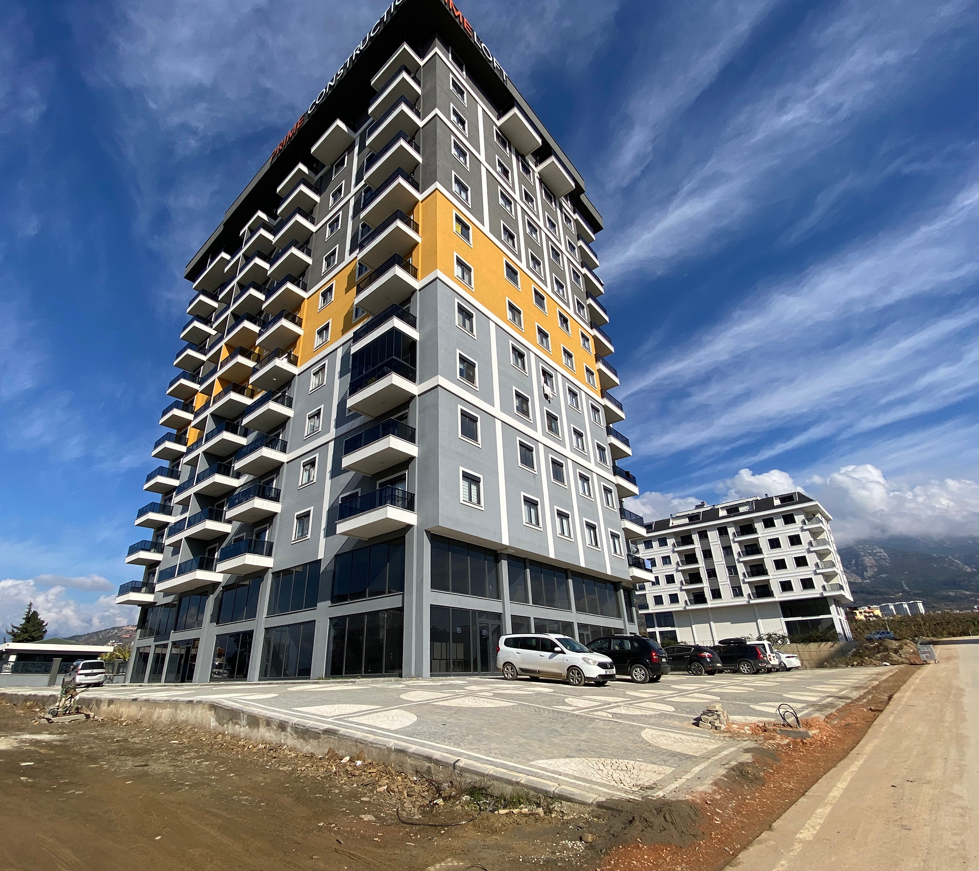 Luksuriøs 1+1 leilighet med fjellutsikt, Alanya
