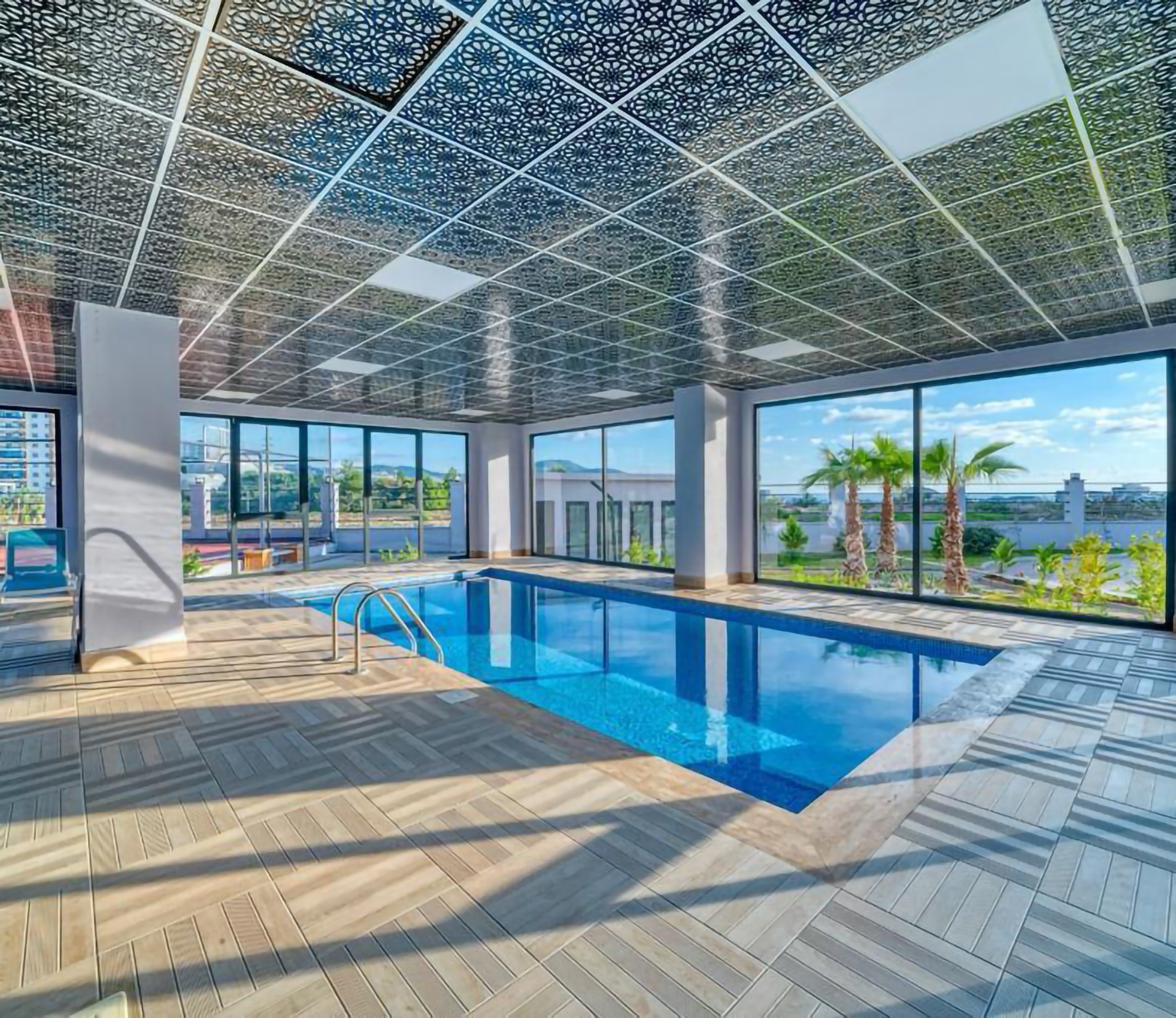 Luksuriøs 1+1 Leilighet med Sjø- og Fjellutsikt i Alanya