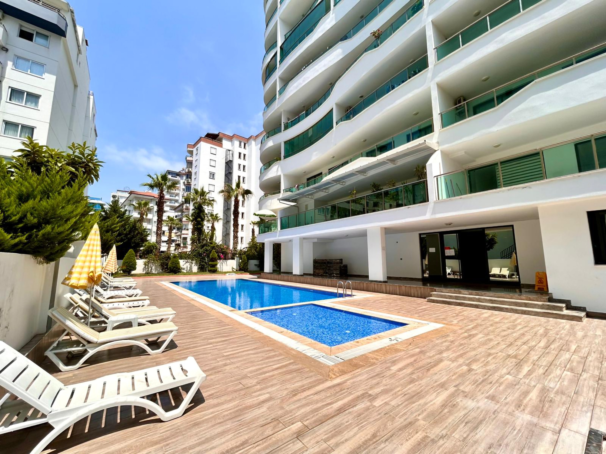 Luksus 1+1 Lejlighed med Bjergudsigt, Alanya