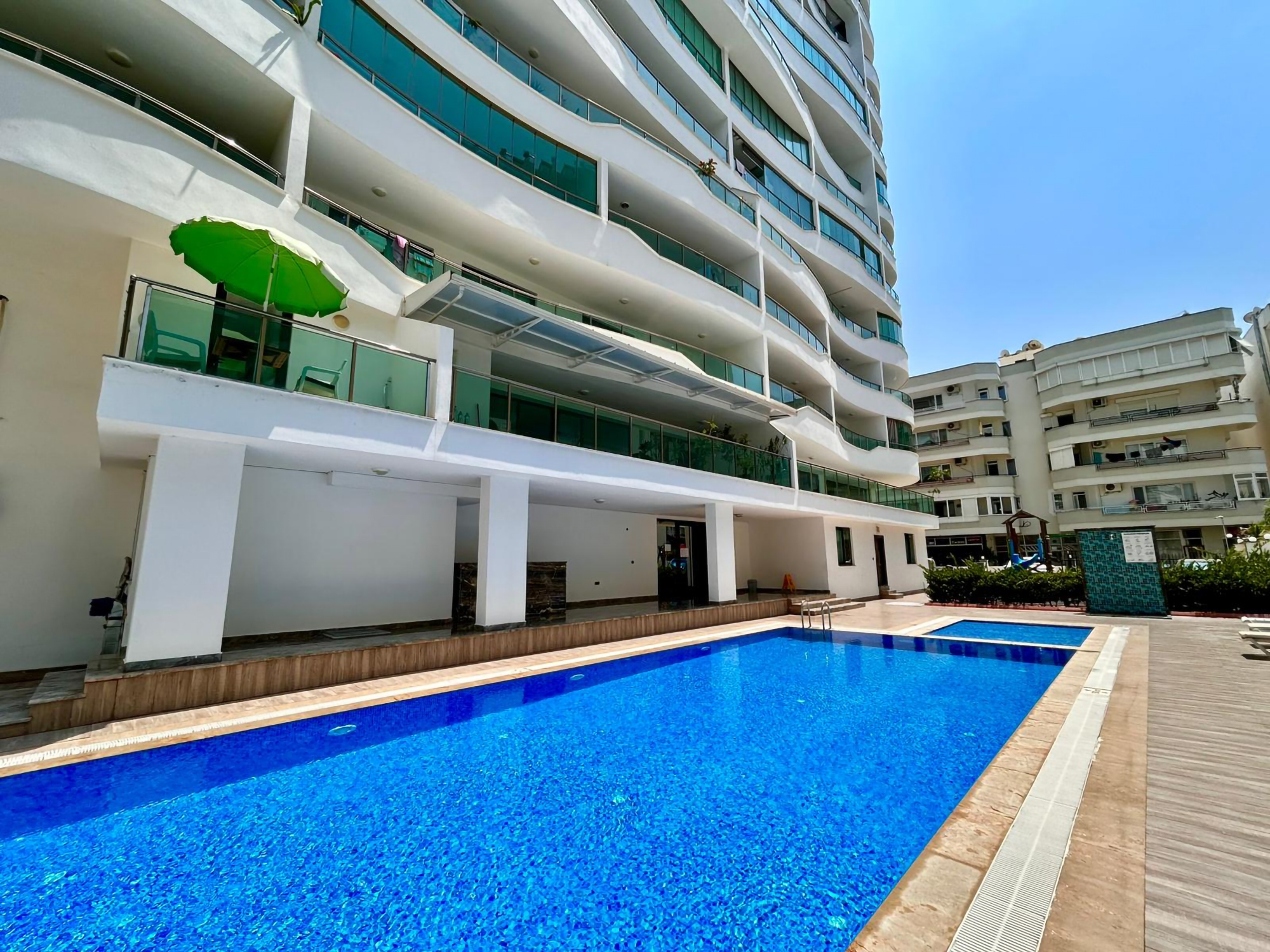 Luksus 1+1 Lejlighed med Bjergudsigt, Alanya
