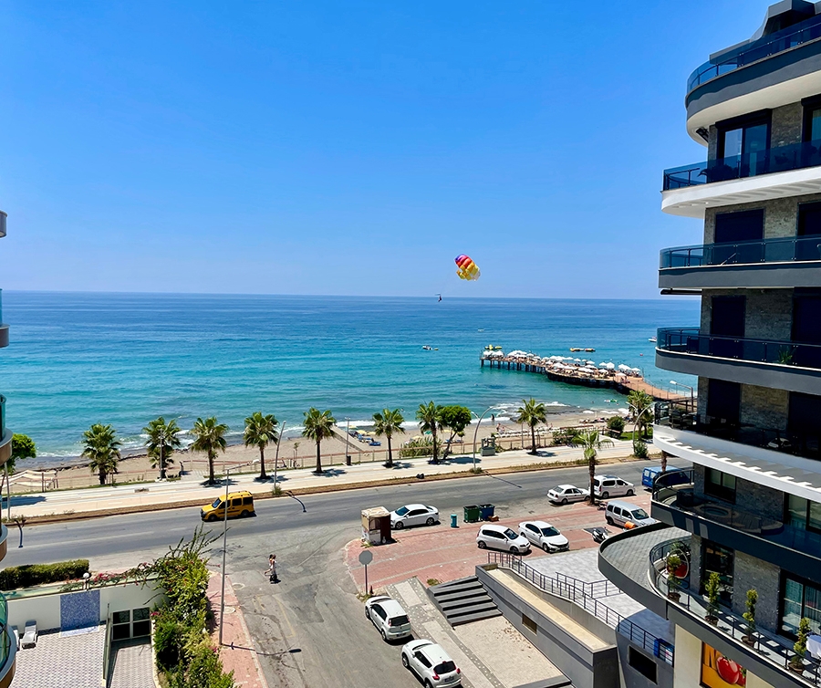 Ylellinen 3+1 asunto meri- ja vuorinäköalalla, Alanya