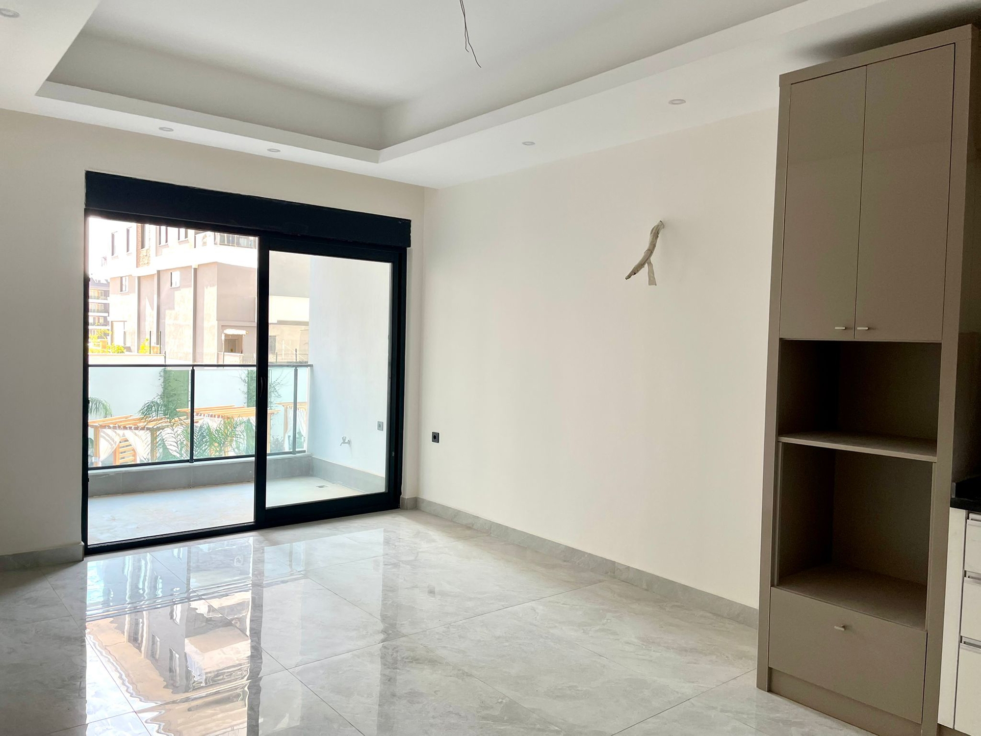 Luksus 1+1 Lejlighed med Bjergudsigt i Mahmutlar, Alanya