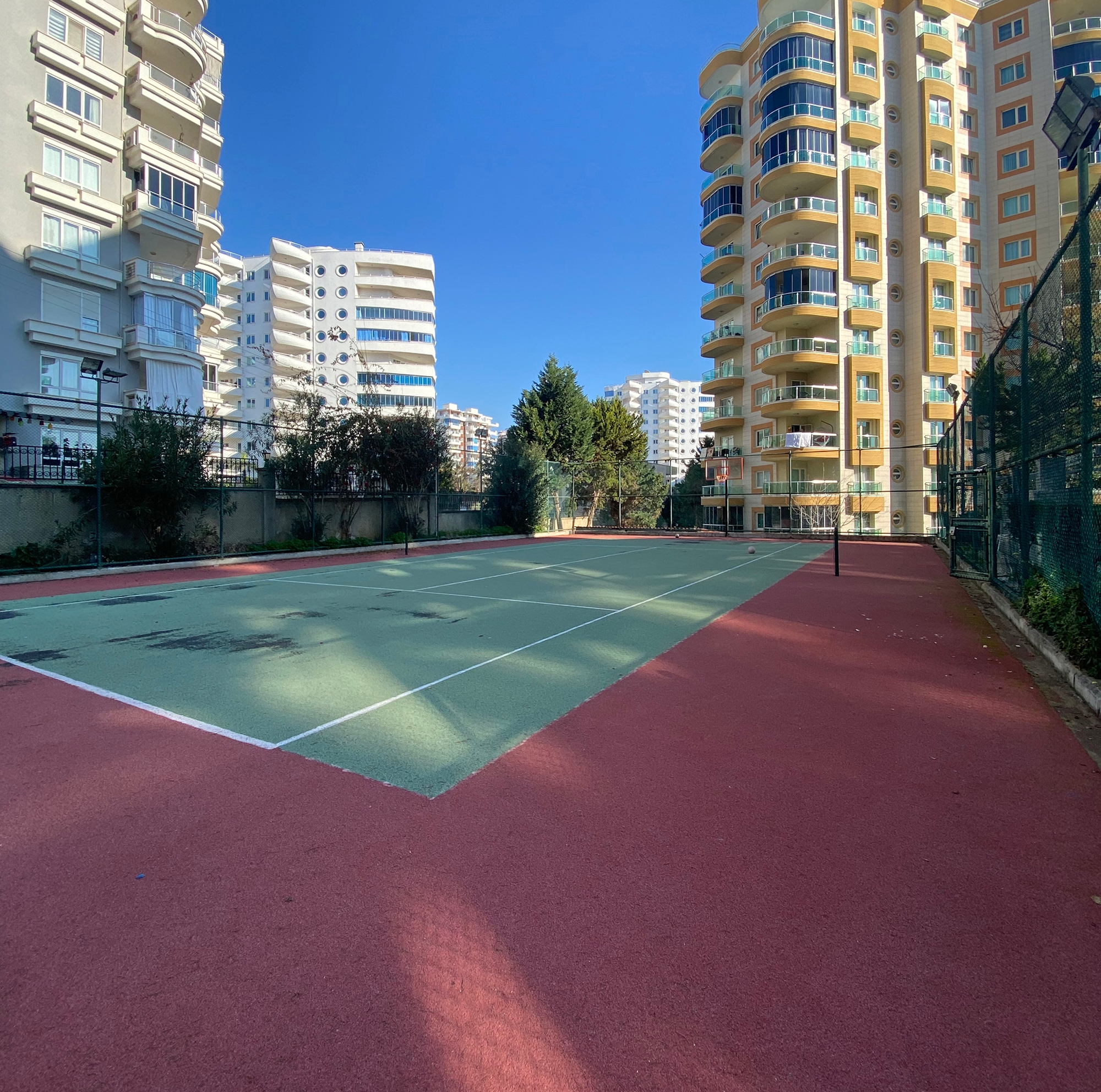 Mountain View 2+1 Lejlighed med Pool og Fitness Faciliteter i Mahmutlar