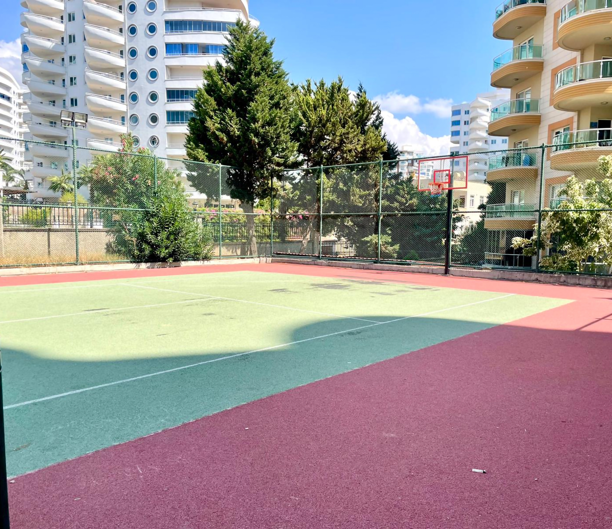 Mountain View 2+1 Lejlighed med Pool og Fitness Faciliteter i Mahmutlar