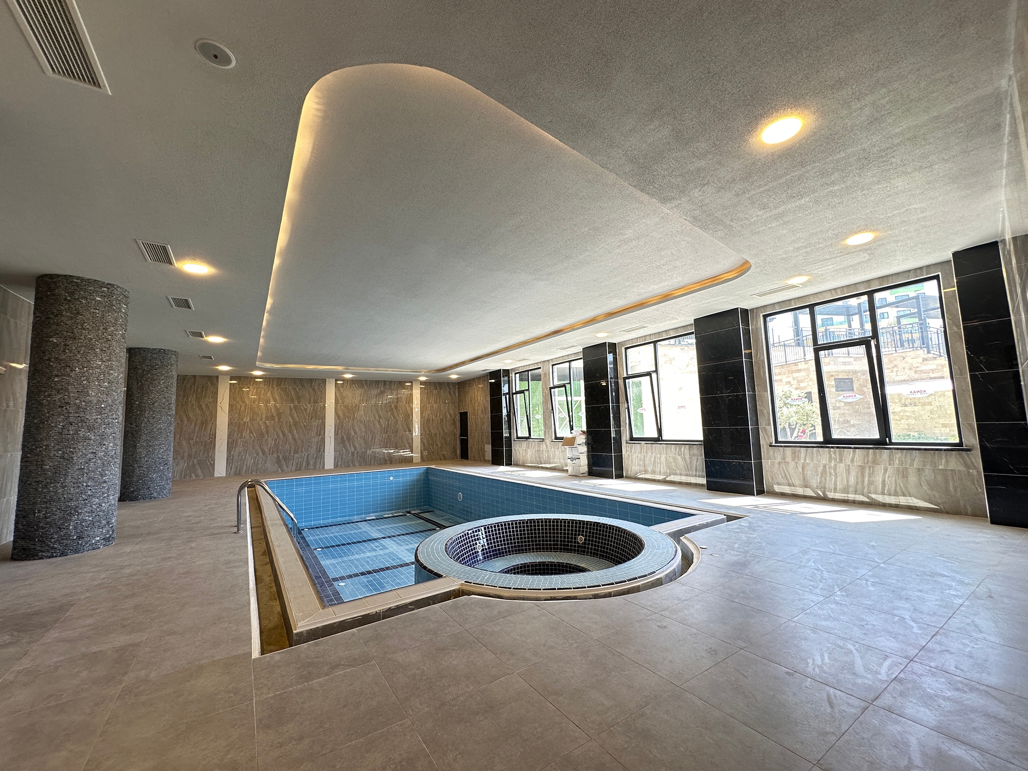 Moderne 1+1 Lejlighed med Bjergudsigt i Avsallar, Alanya