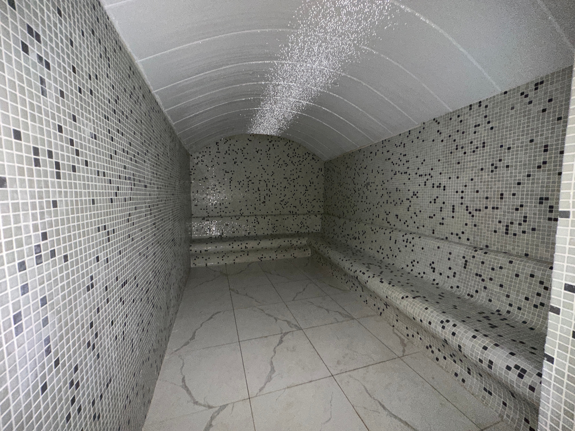 Moderne 1+1 Lejlighed med Bjergudsigt i Avsallar, Alanya