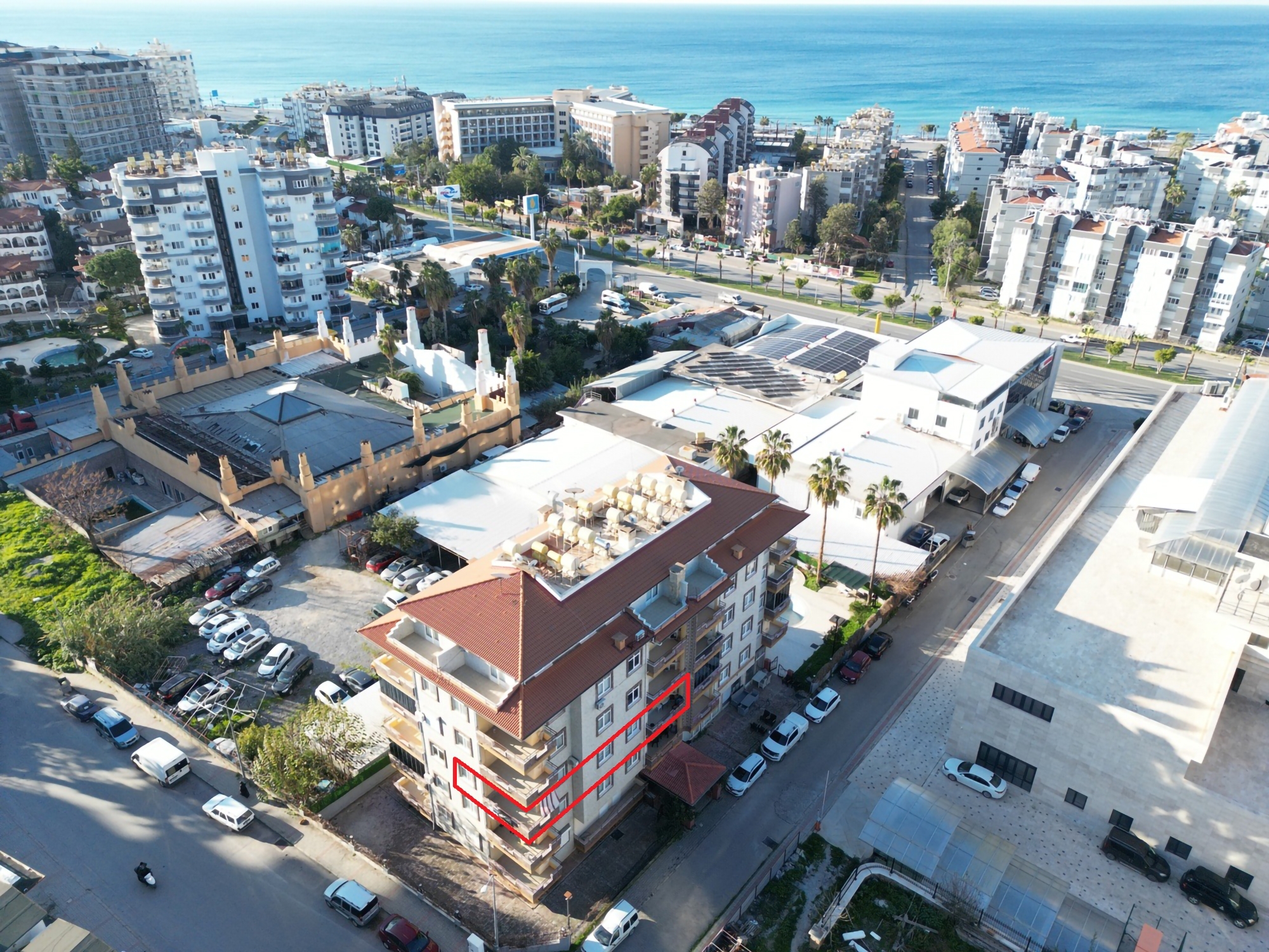 Spacious 3+1 Apartment with Mountain Views in Tosmur, Alanya