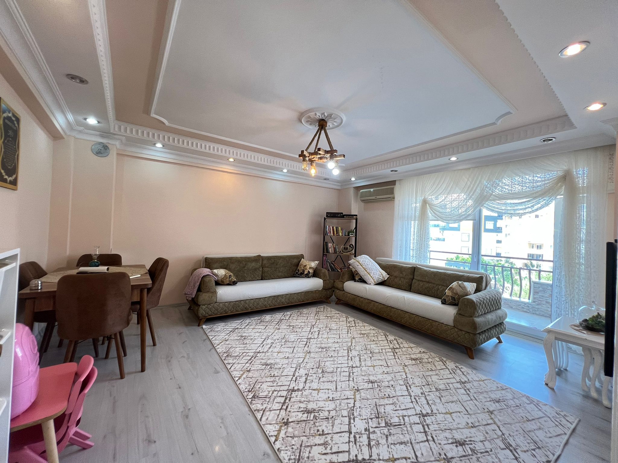 Spacious 3+1 Apartment with Mountain Views in Tosmur, Alanya