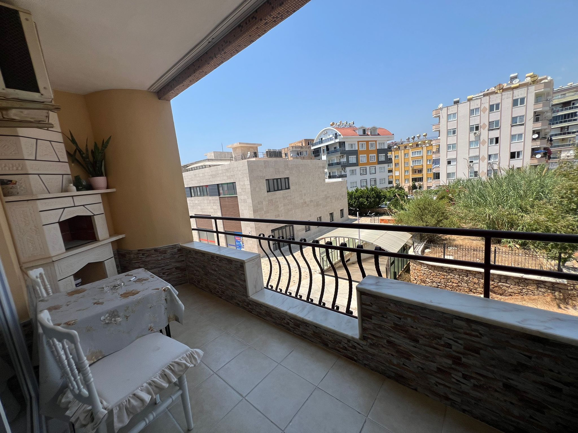 Spacious 3+1 Apartment with Mountain Views in Tosmur, Alanya