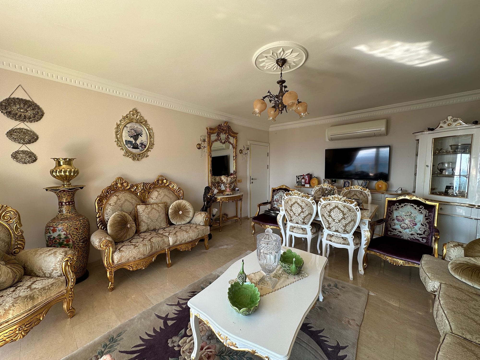 Luxurious 5+1 Villa with Breathtaking Views in Alanya - Bektas