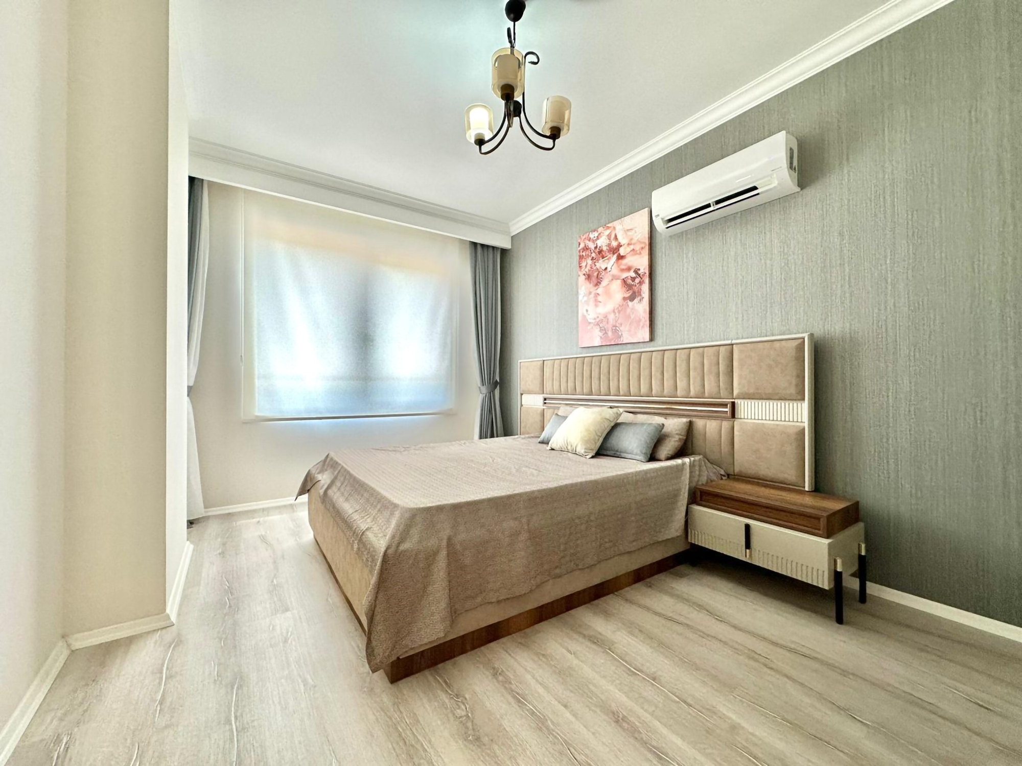 Geräumiges 4+1 Luxusapartment mit Bergblick, Alanya