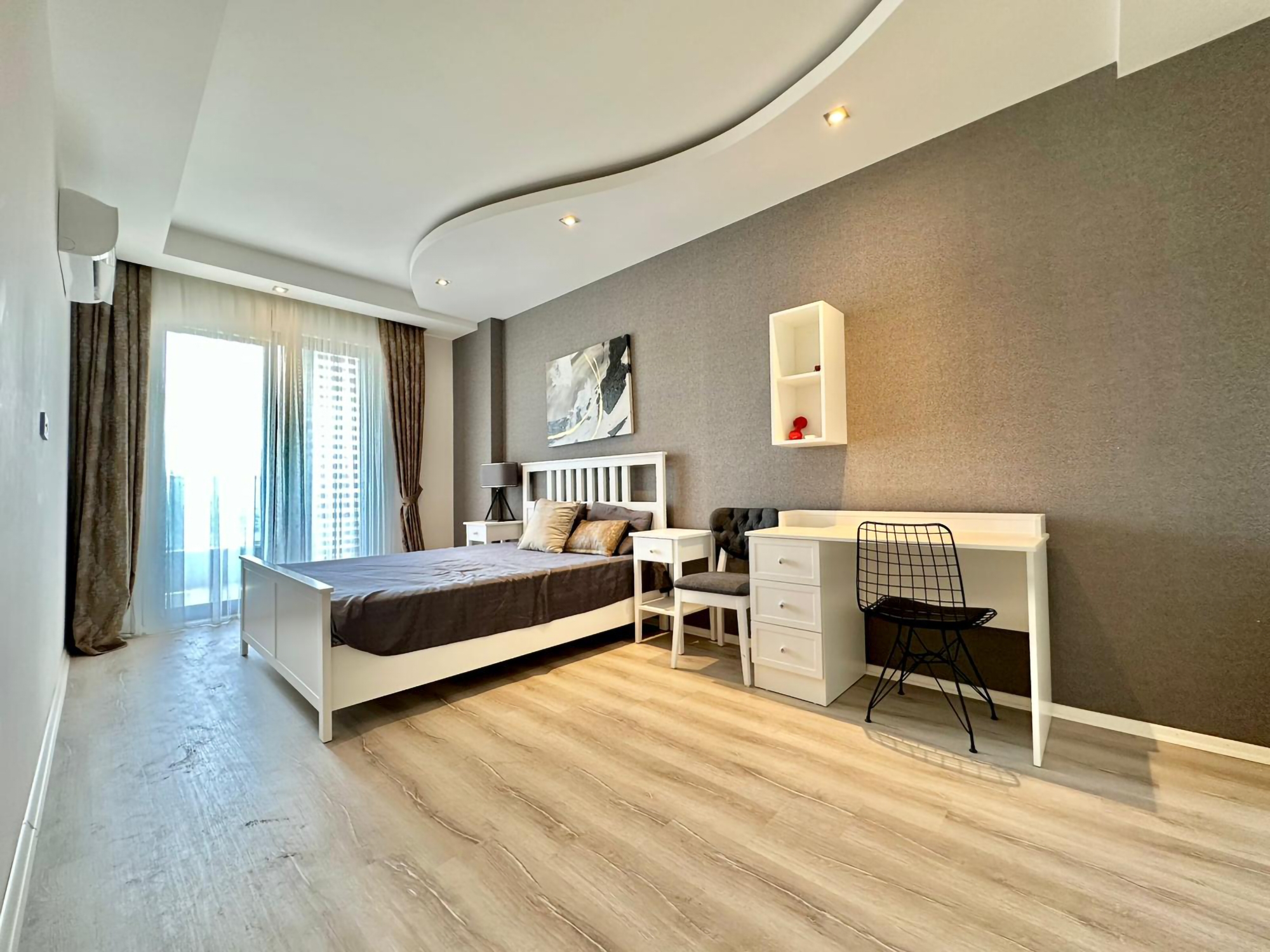 Geräumiges 4+1 Luxusapartment mit Bergblick, Alanya
