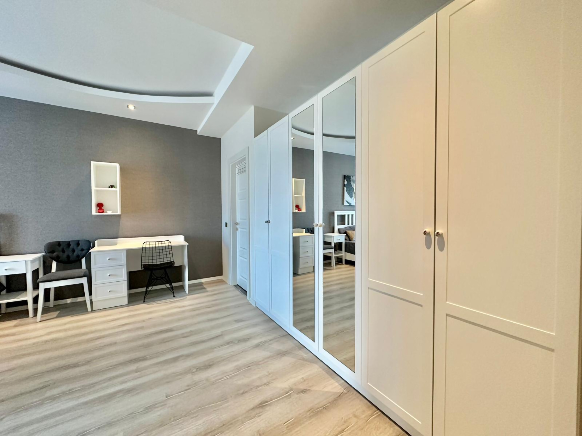 Geräumiges 4+1 Luxusapartment mit Bergblick, Alanya